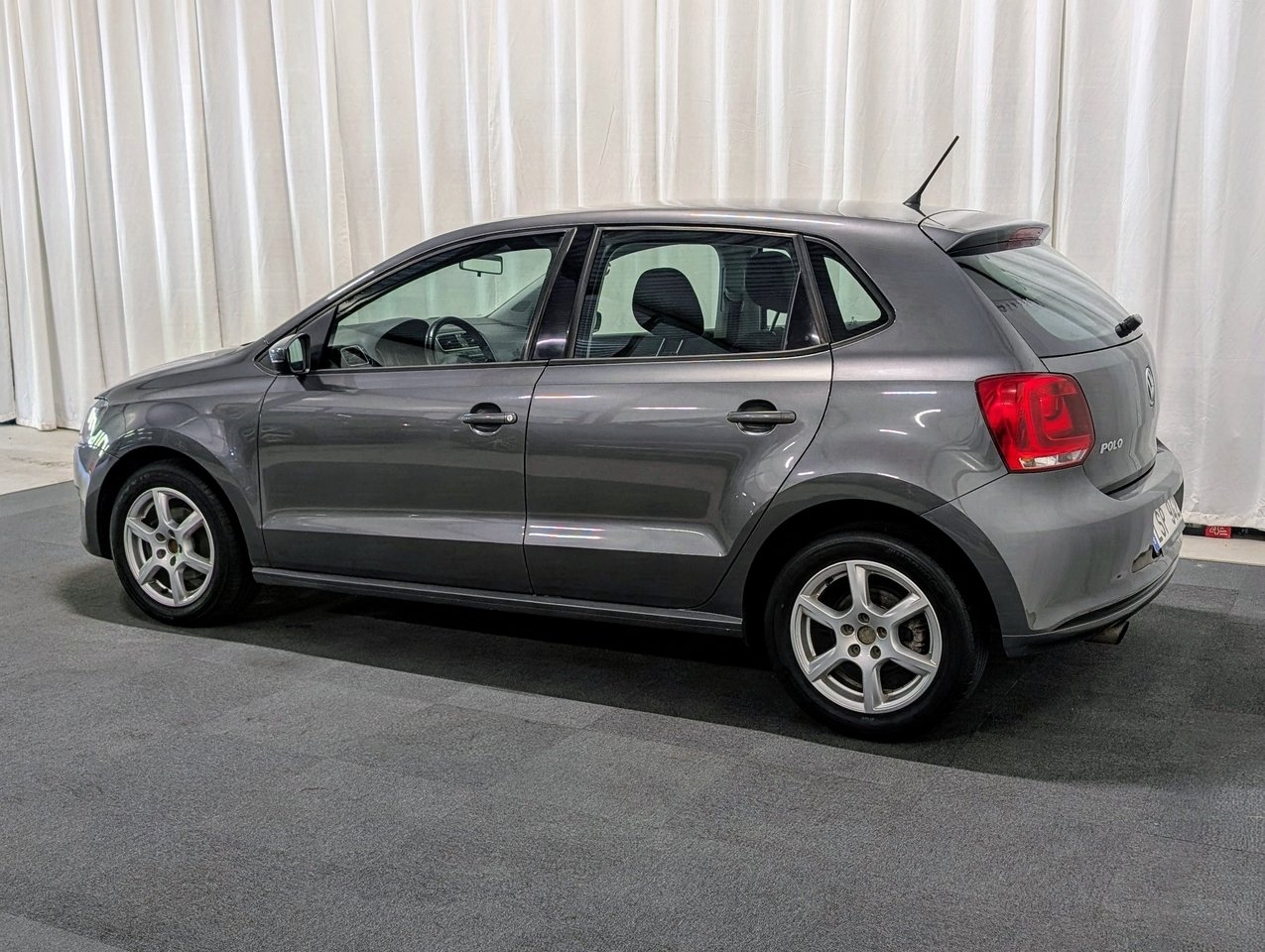 Volkswagen Polo 2011, bild 3/10