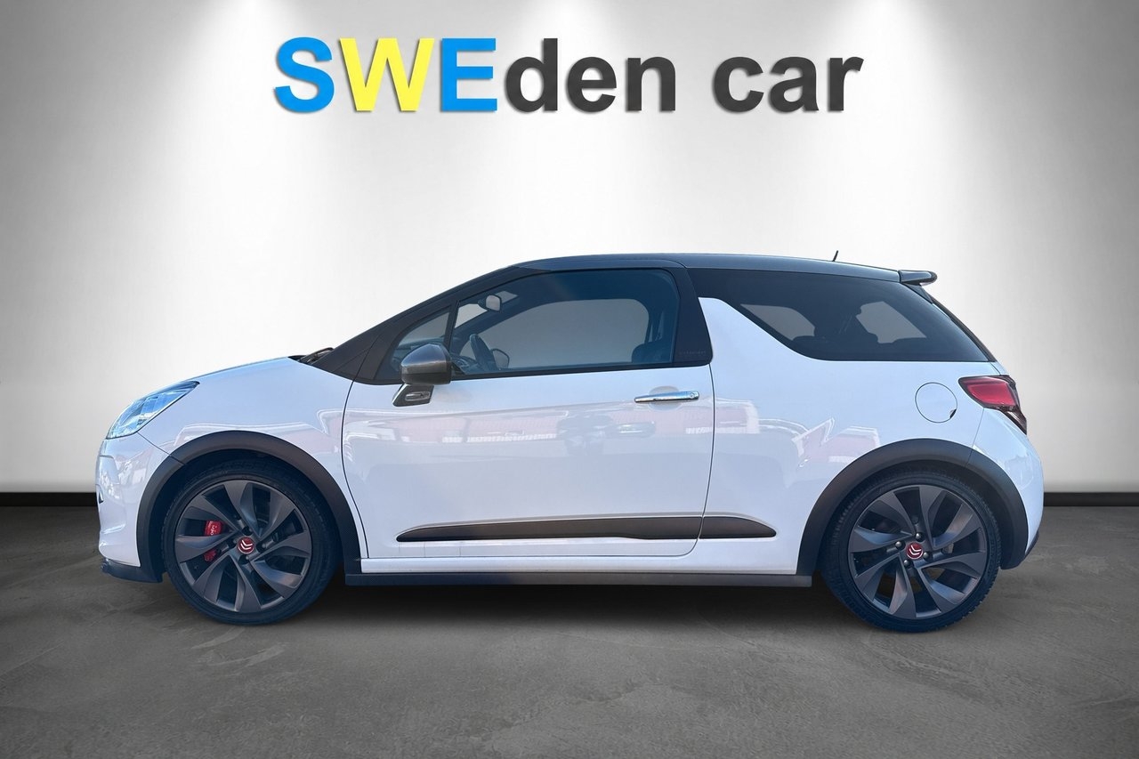 Citroen DS3 Racing 1.6 THP Euro 5 2011, bild 2/9