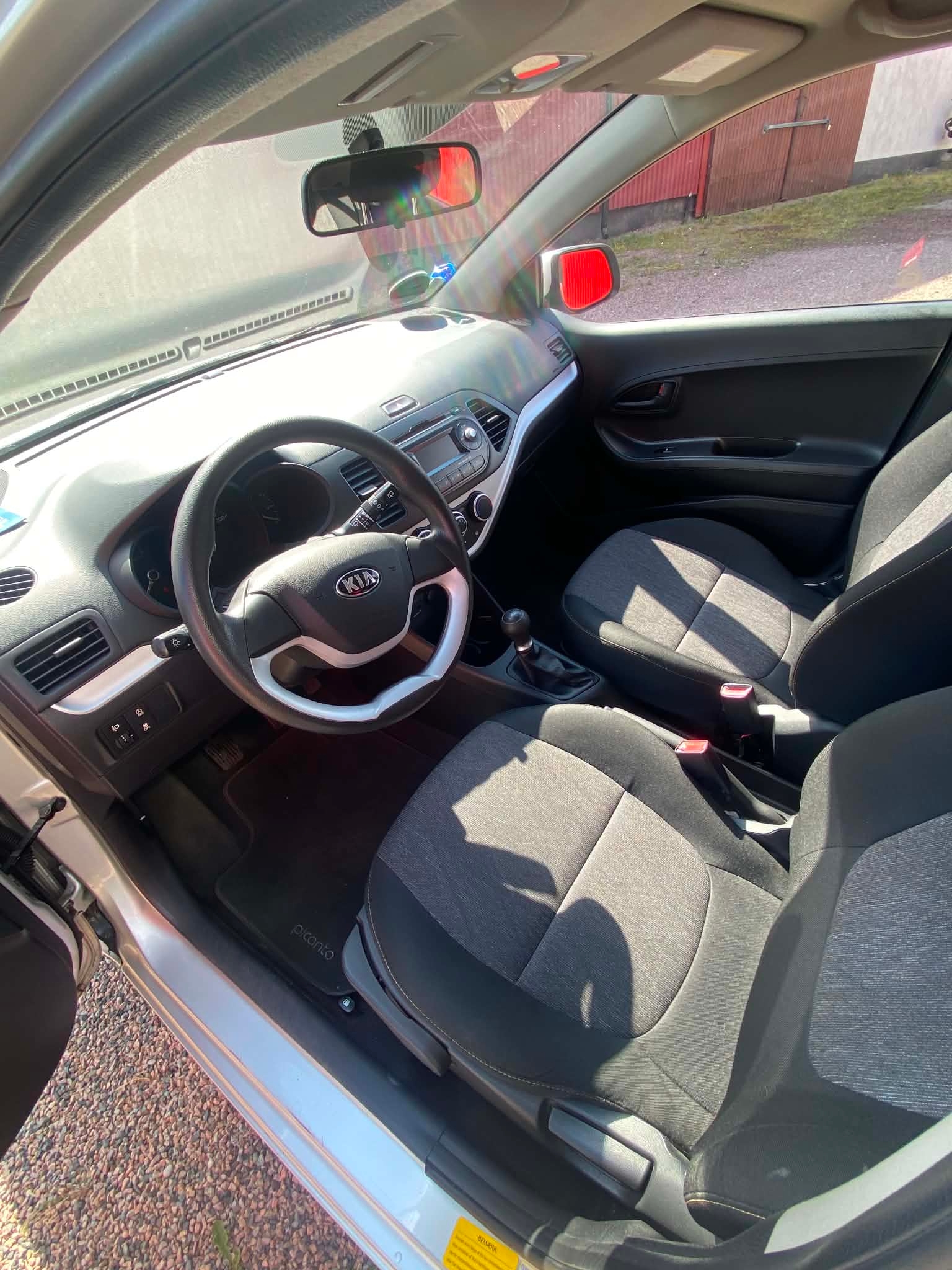Kia Picanto 5-dörrar 1.0 Manuell 2013, kuva 6/10