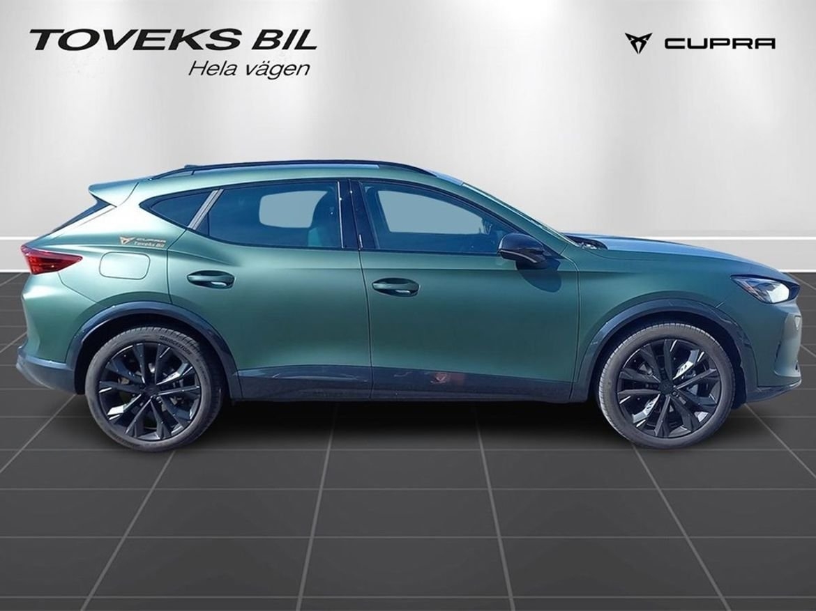 Cupra Formentor 1.5 E-HYBRID 204 HK 2026, kuva 4/16
