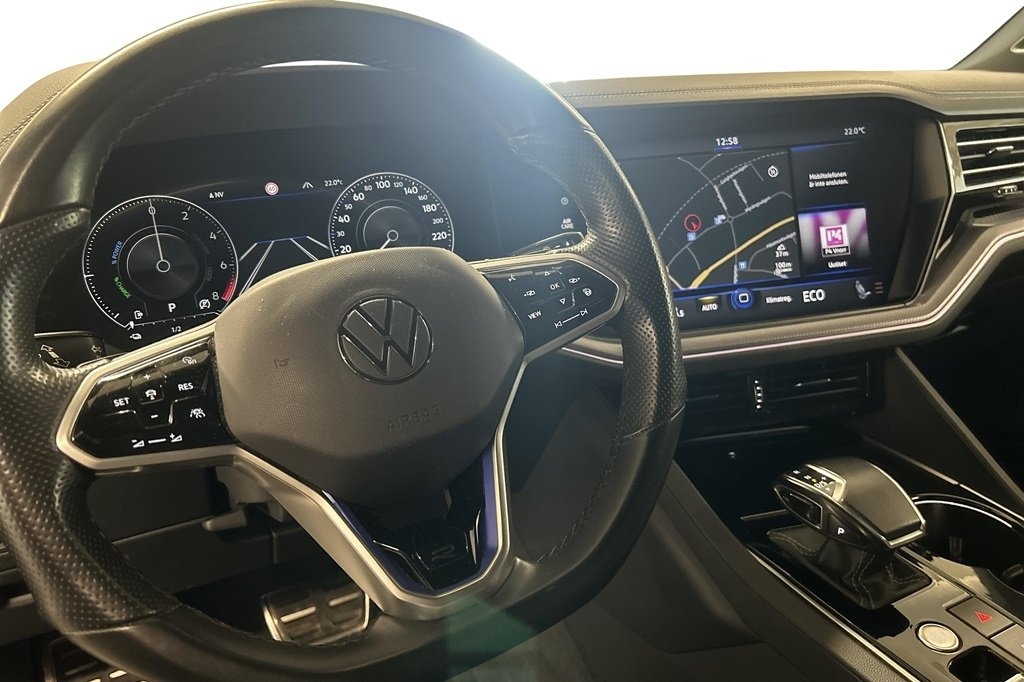 Volkswagen Touareg 2021, bild 8/8