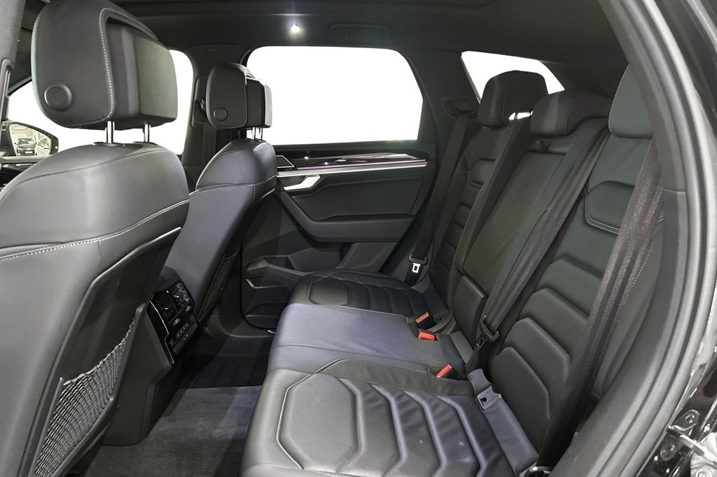 Volkswagen Touareg 2021, bild 6/8