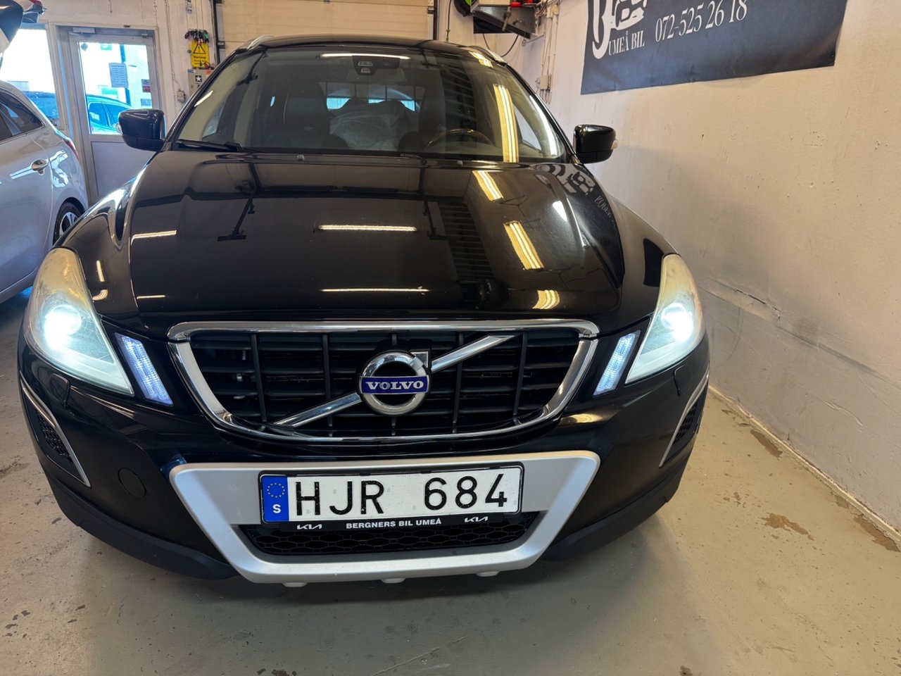 Volvo XC60 D3 AWD Summum Euro 5 2011, bild 2/10