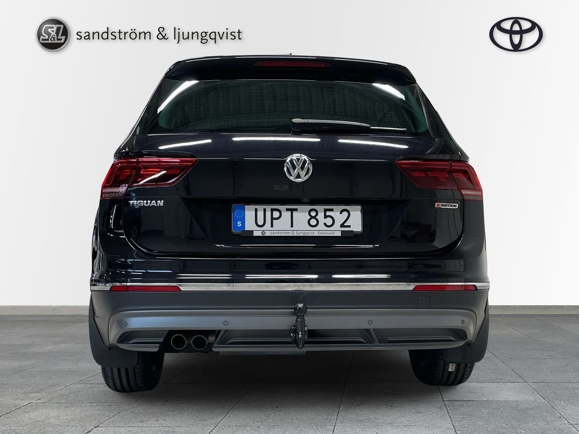 Volkswagen Tiguan 2018, photo 5/10