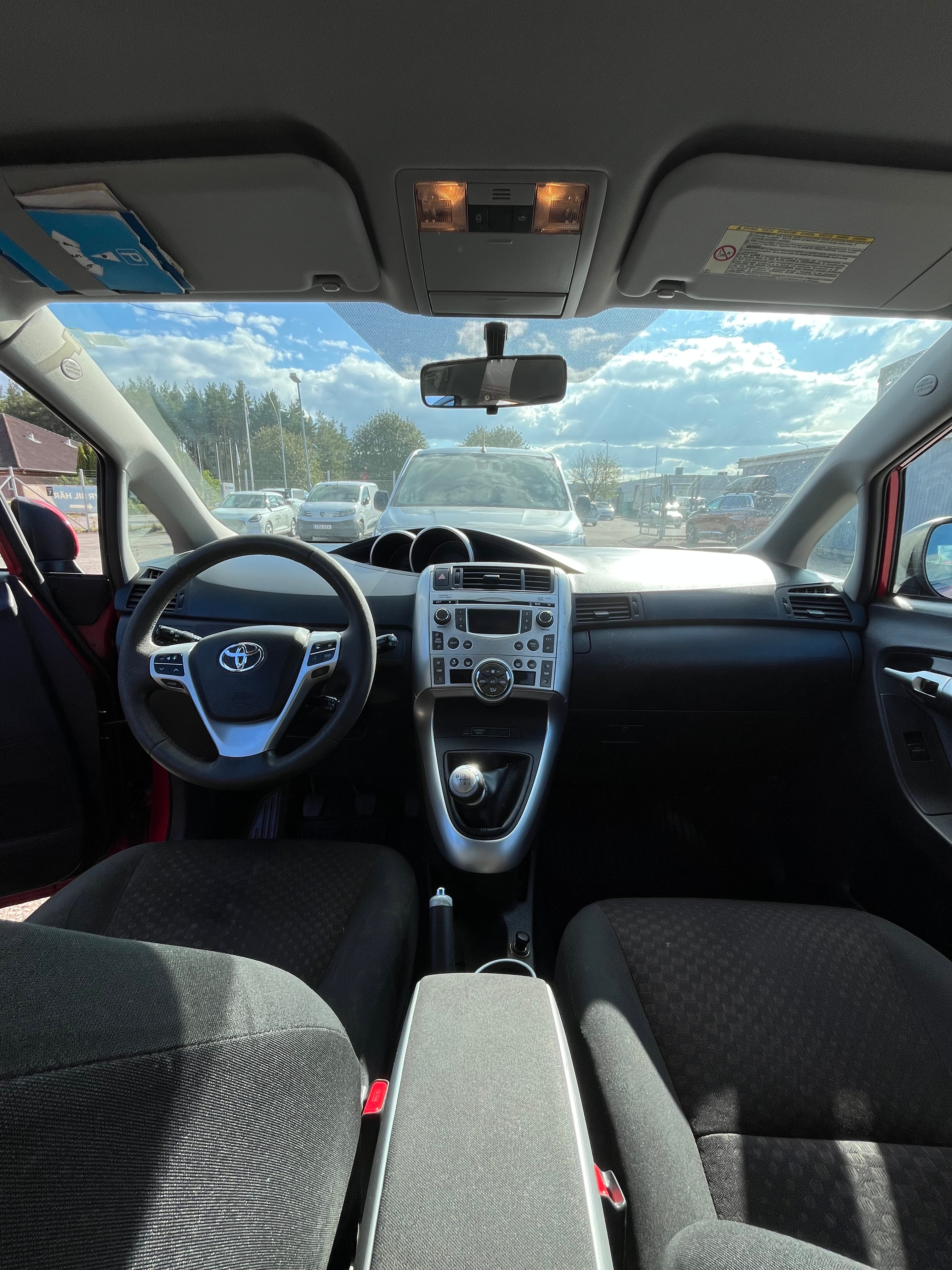 Toyota Verso 2.0 D-4D Manuell 2010, bild 6/6