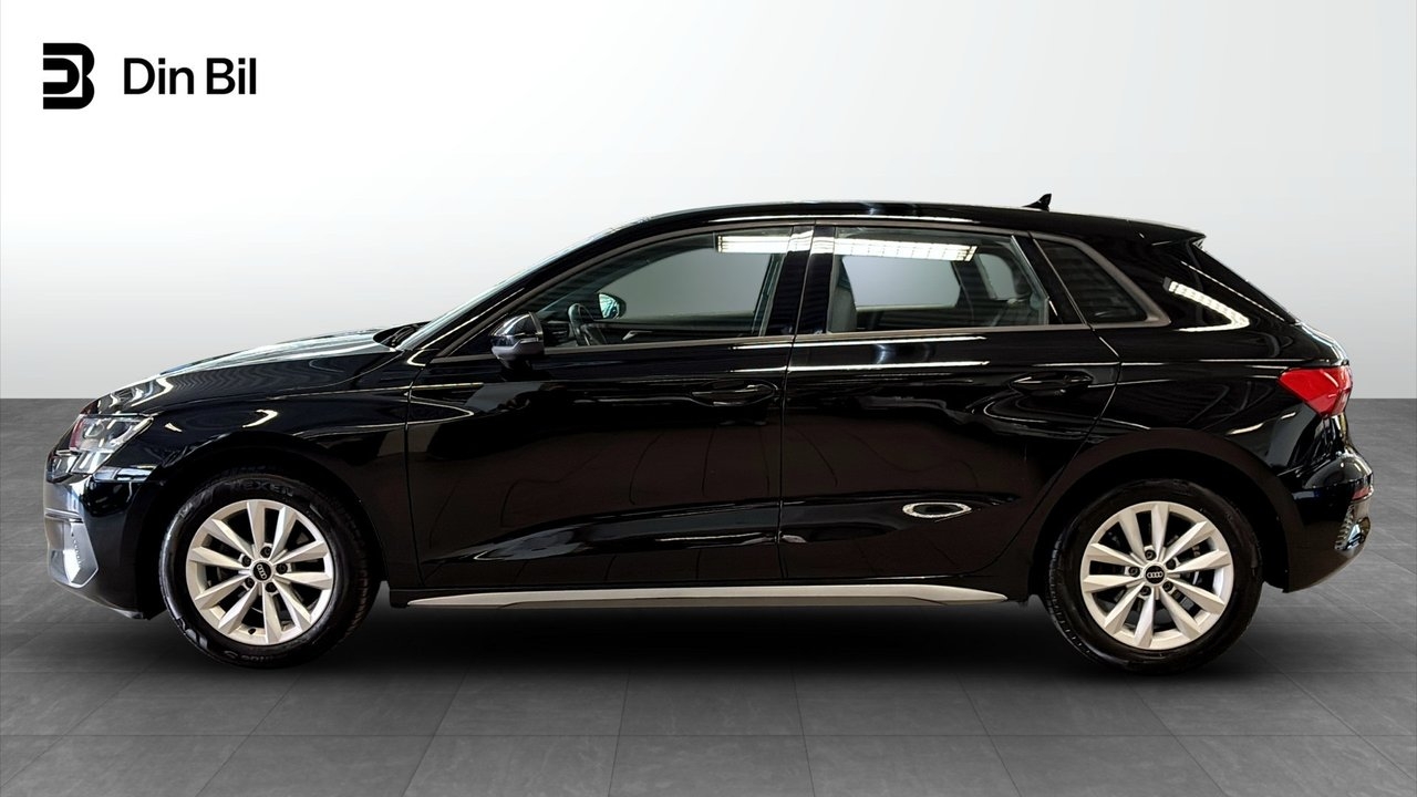 Audi A3 2023, bild 2/12