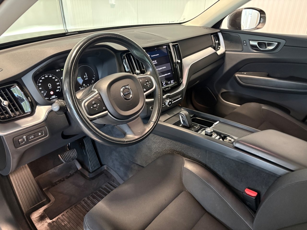 Volvo XC60 2021, bild 7/10