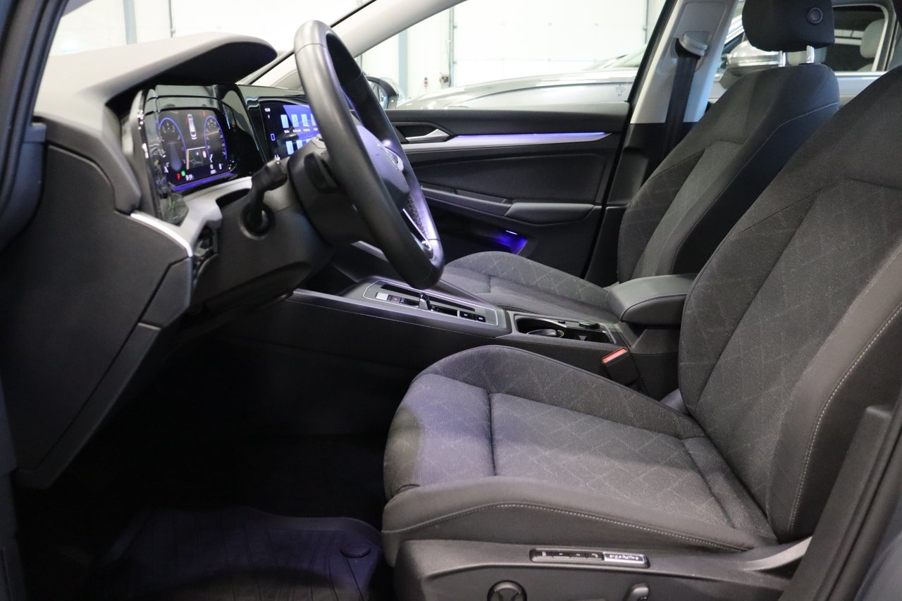 Volkswagen Golf 2023, bild 7/10