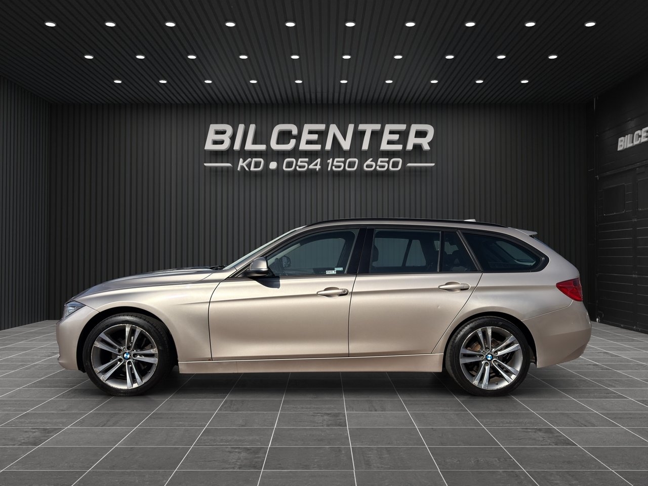 BMW 320 2015, photo 4/10