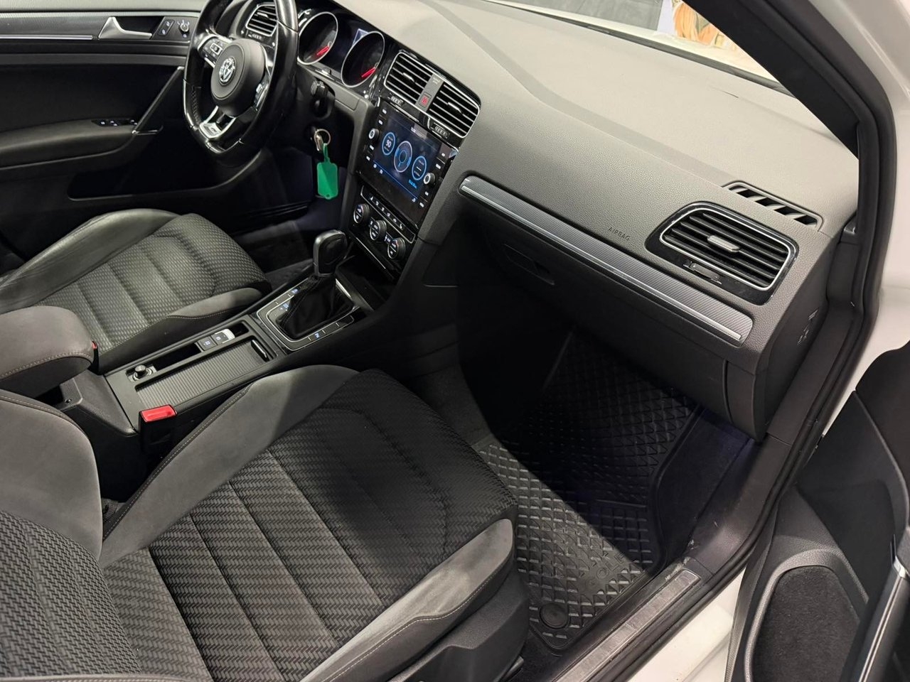 Volkswagen Golf 2019, bild 6/8