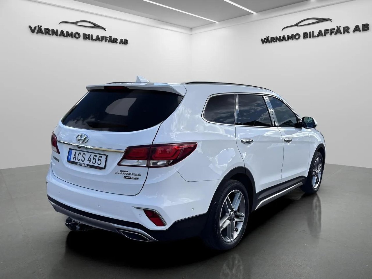 Hyundai Grand Santa Fe 2017, bild 4/10