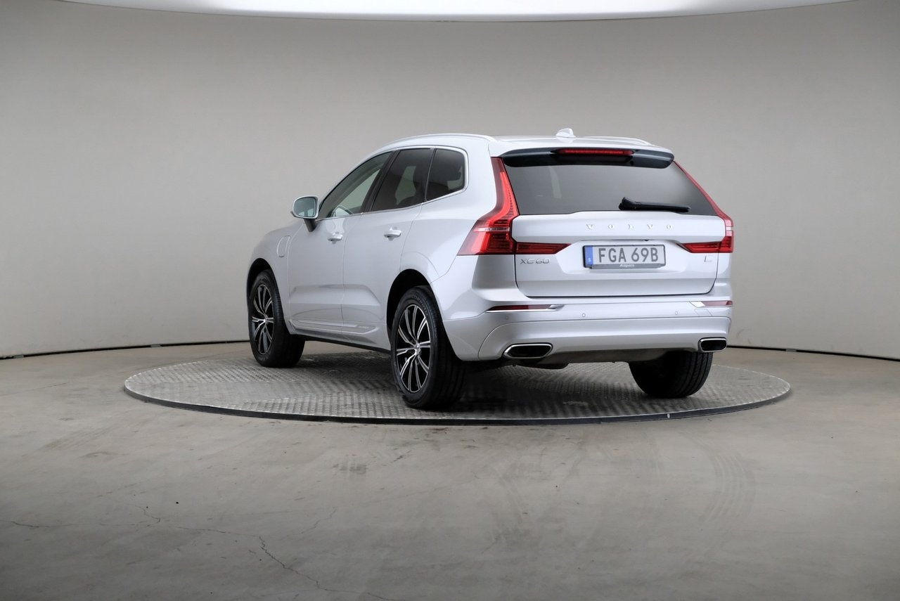 Volvo XC60 2021, bild 2/10