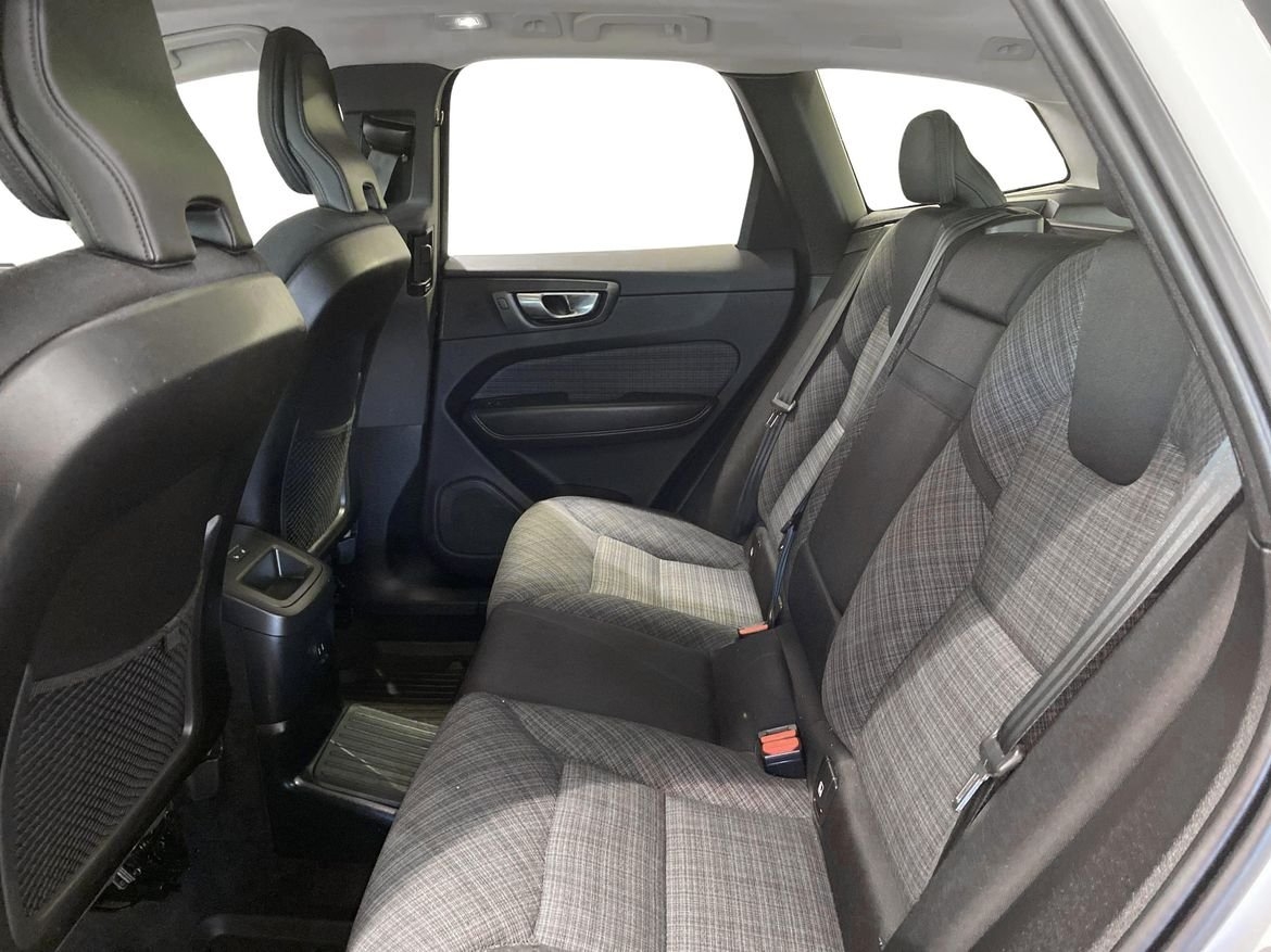 Volvo XC60 Recharge T6 Core Edition 2023, bild 7/10