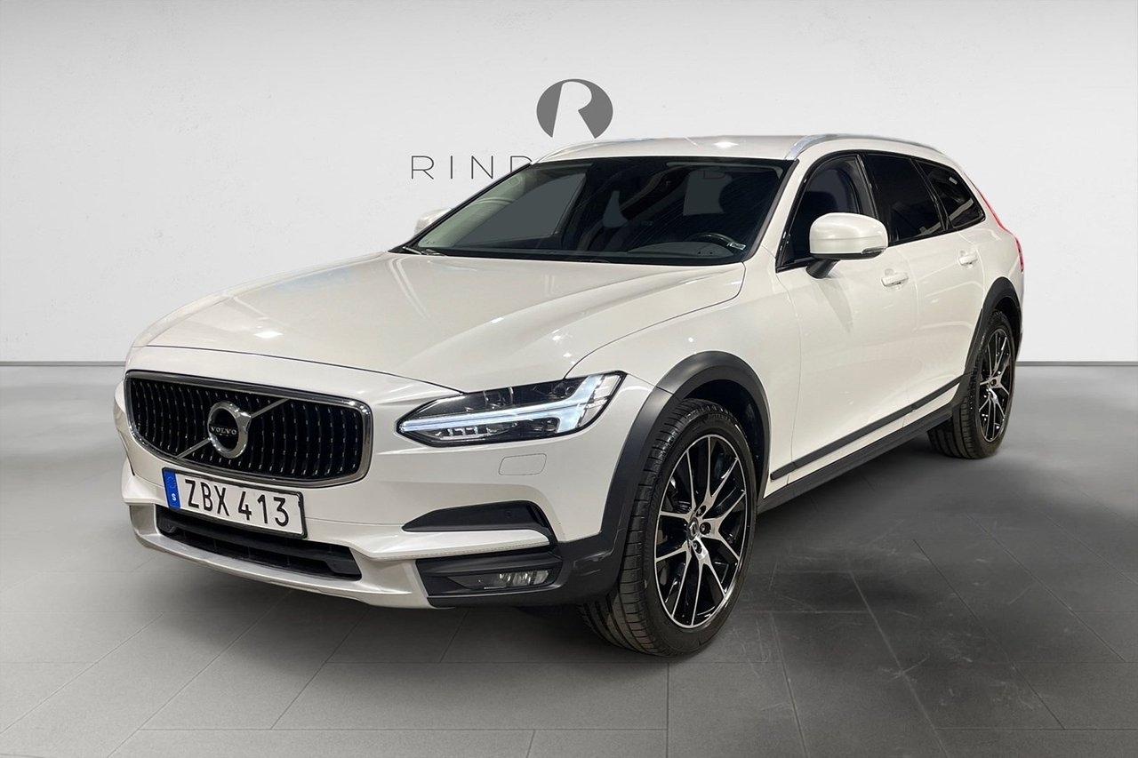 Volvo V90 Cross Country