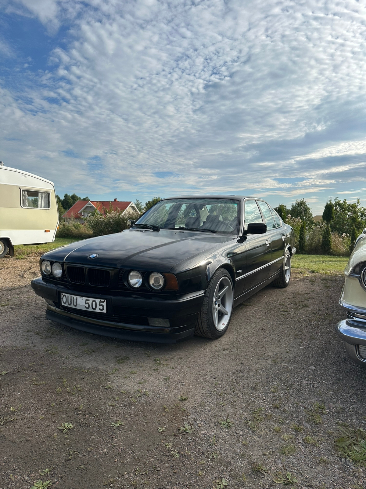 BMW 525