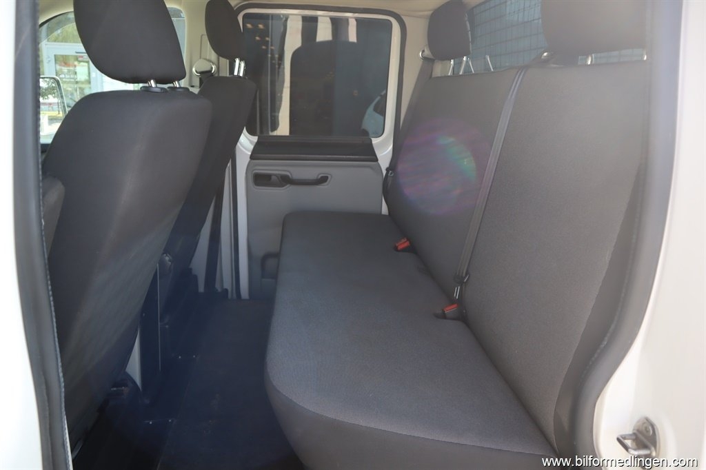 Volkswagen Transporter 2018, kuva 4/10