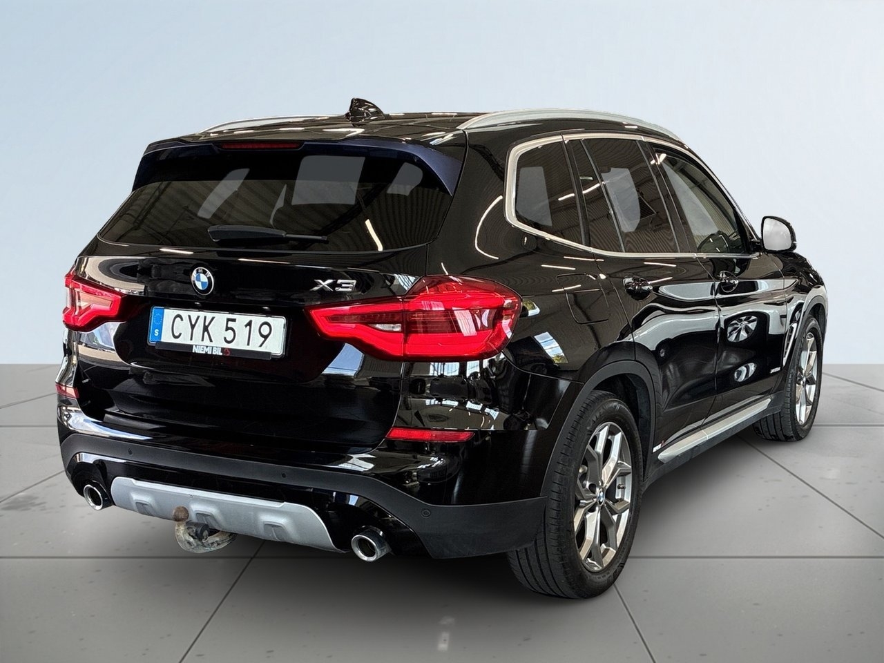 BMW X3 2018, photo 6/10