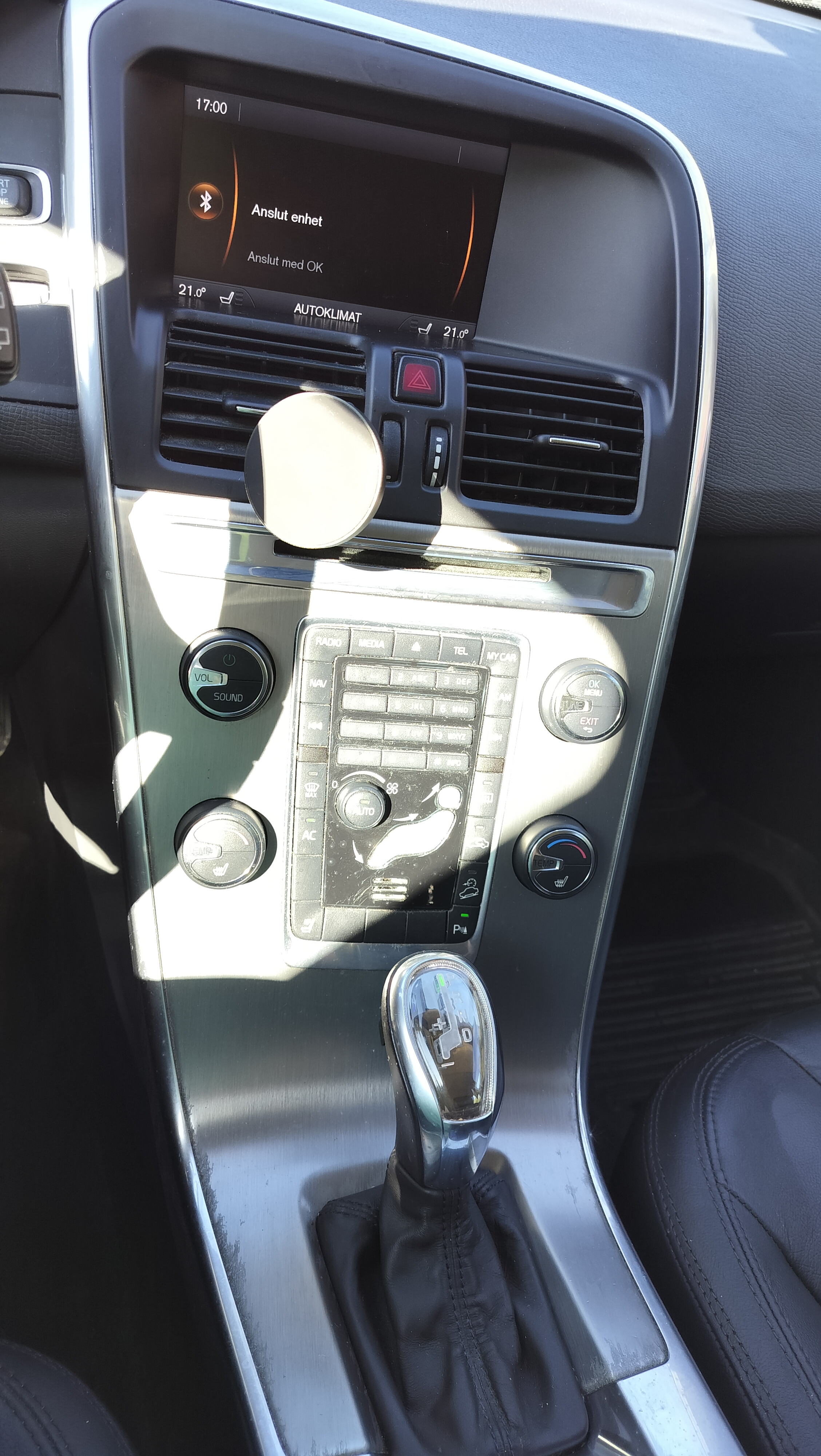 Volvo XC60 D4 AWD Geartronic 2013, bild 4/7