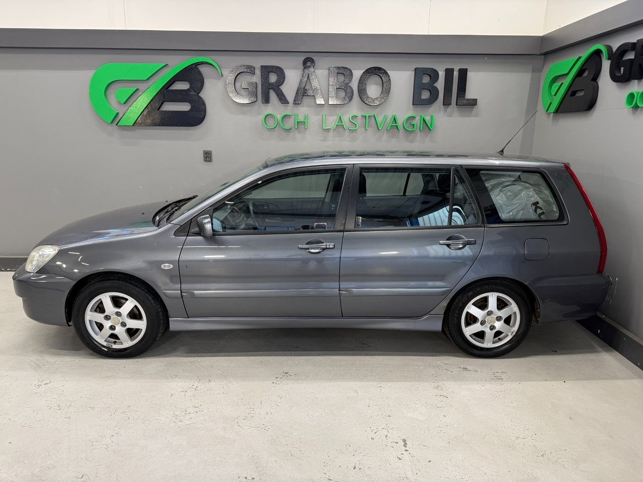 Mitsubishi Lancer 2006, bild 2/10