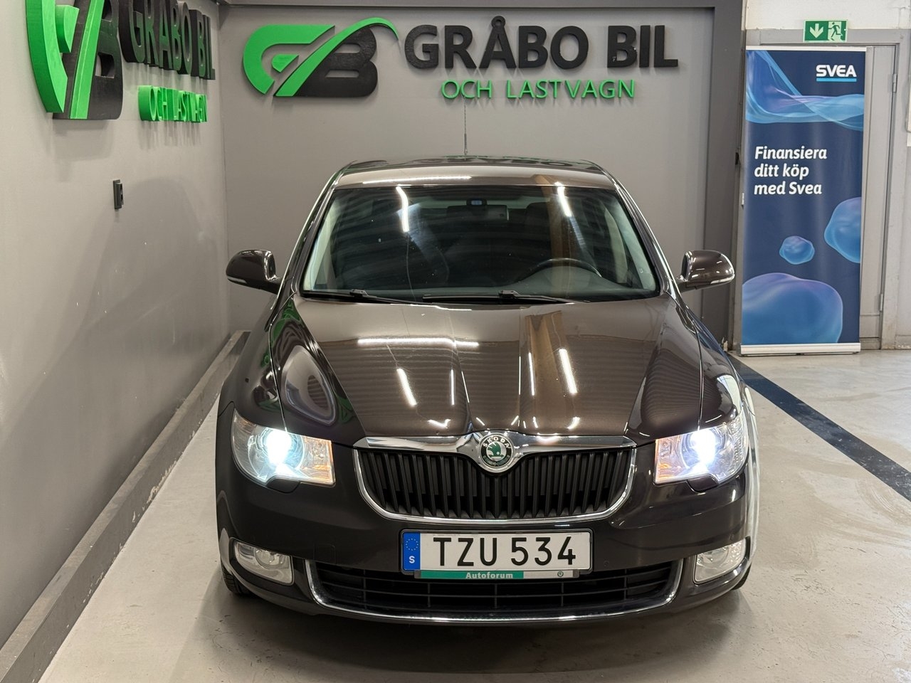 Skoda Superb 2009, kuva 3/10