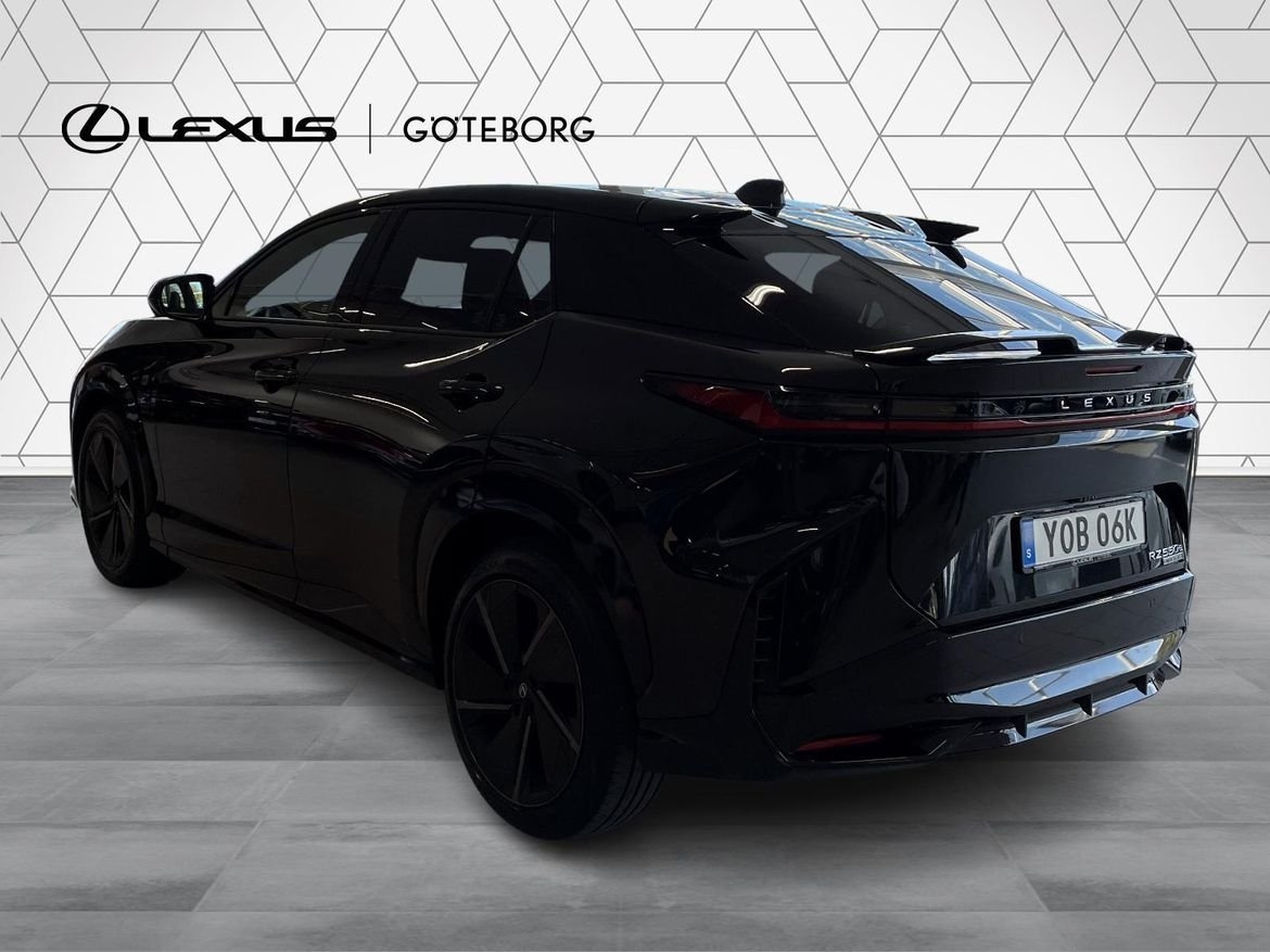 Lexus RZ 2026, photo 4/26