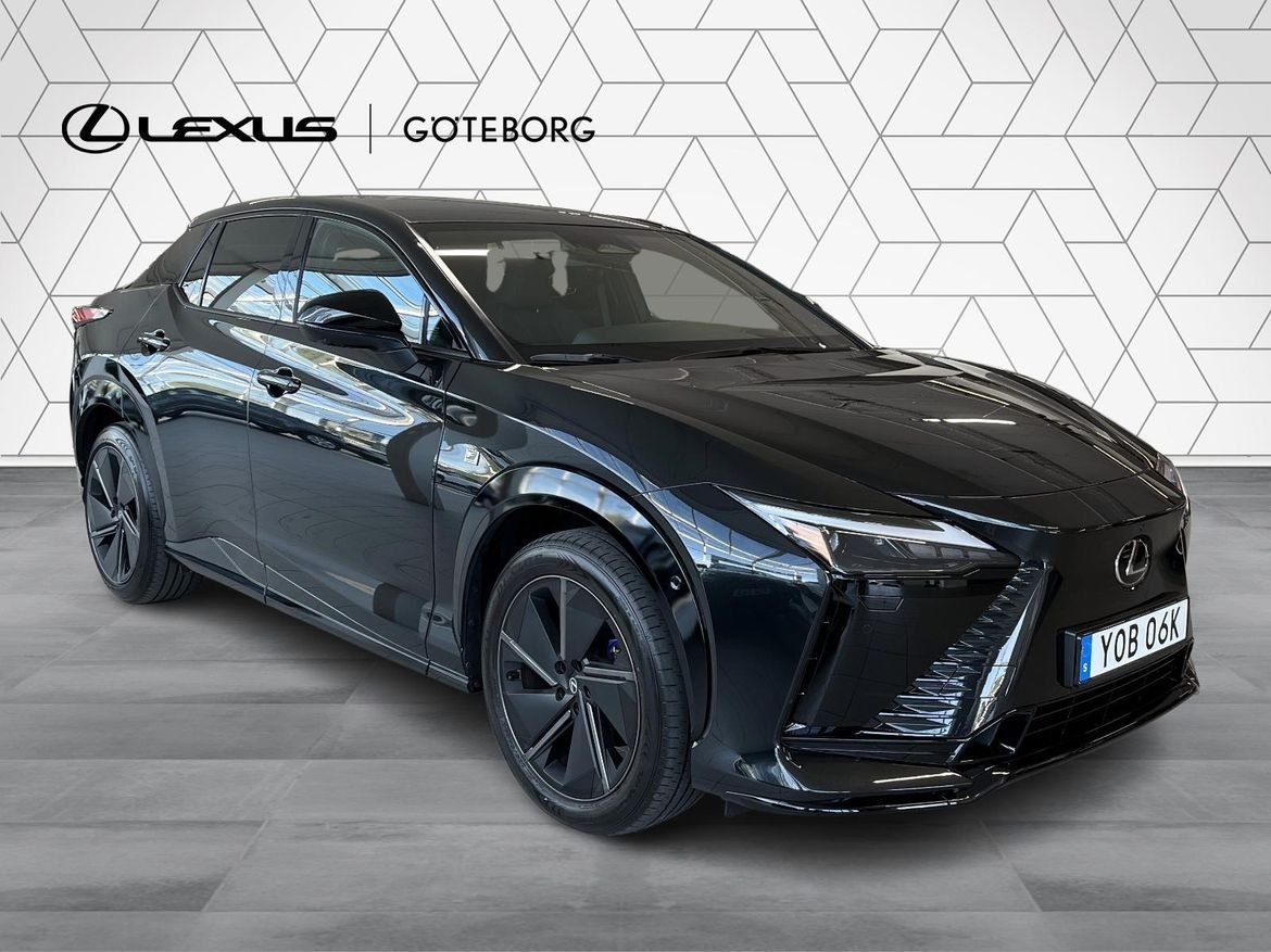 Lexus RZ