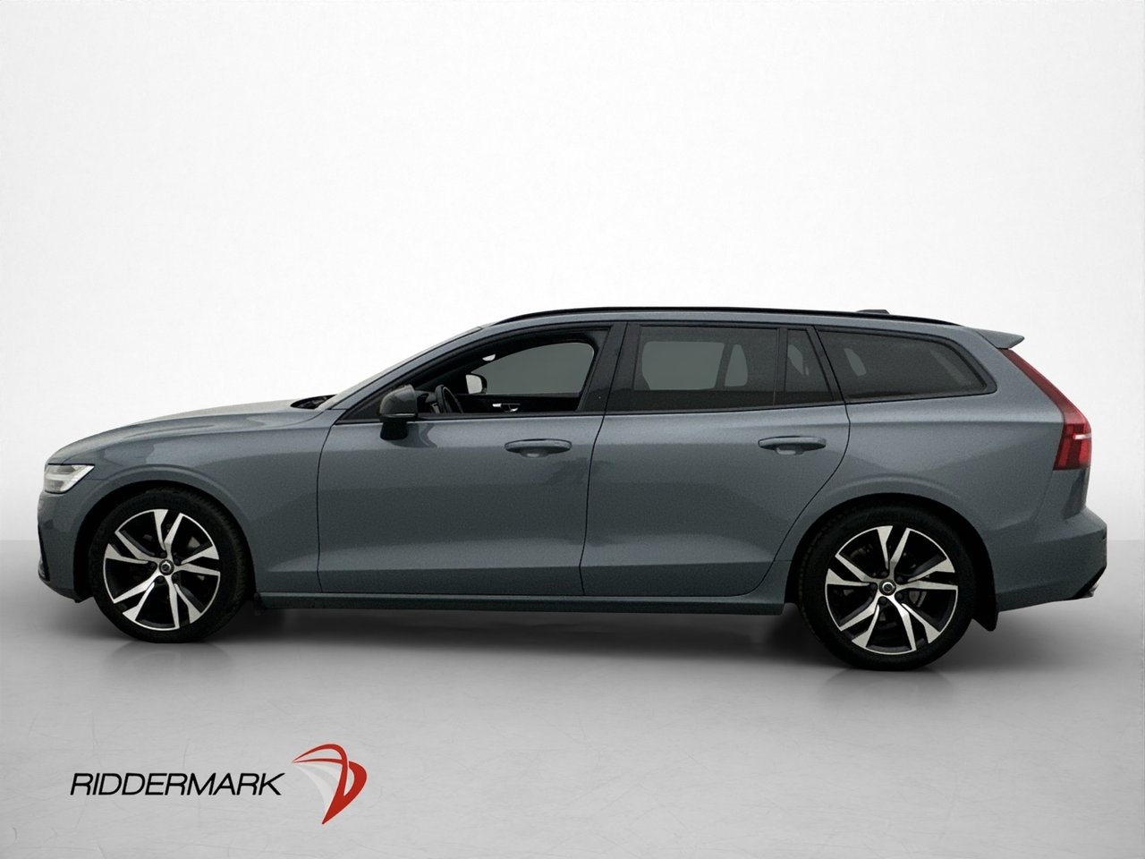 Volvo V60 B4 197hk R-Design 2022, bild 4/35