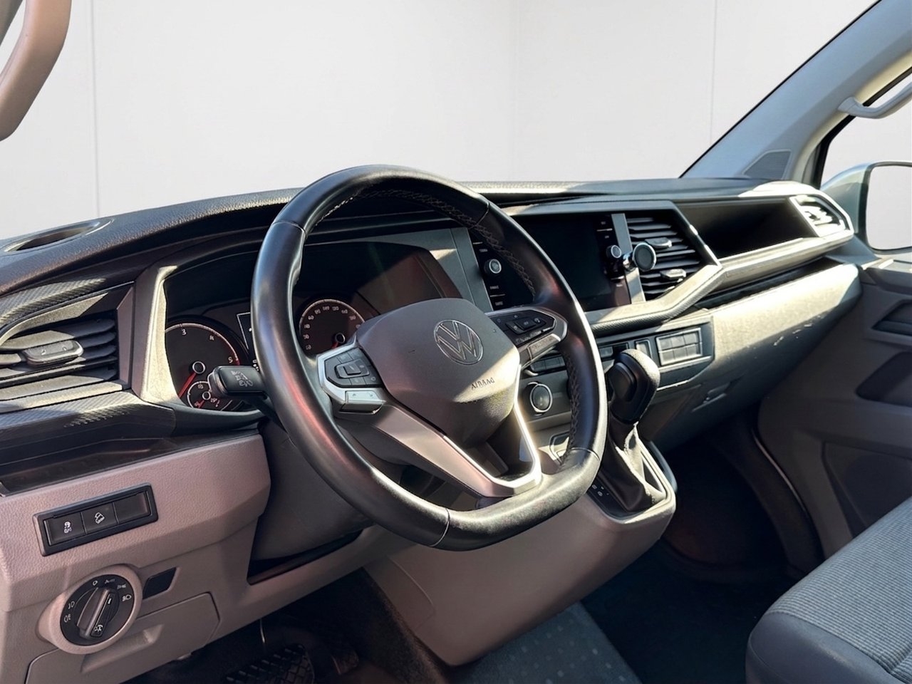 Volkswagen Transporter 2022, bild 6/10