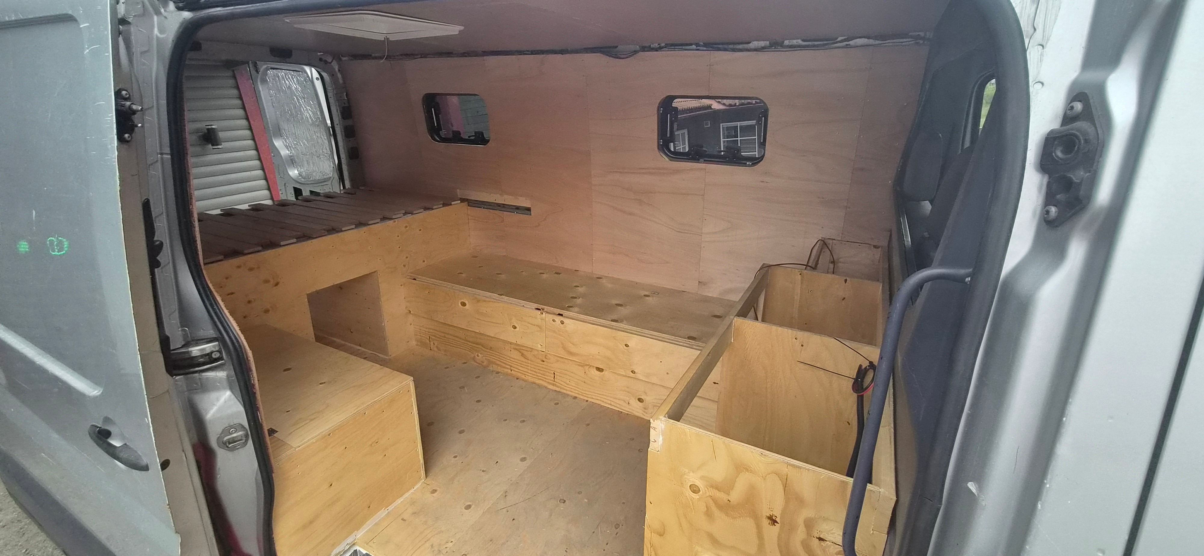 Volkswagen Crafter 35 2.5 TDI Automatisk 2008, bild 6/7