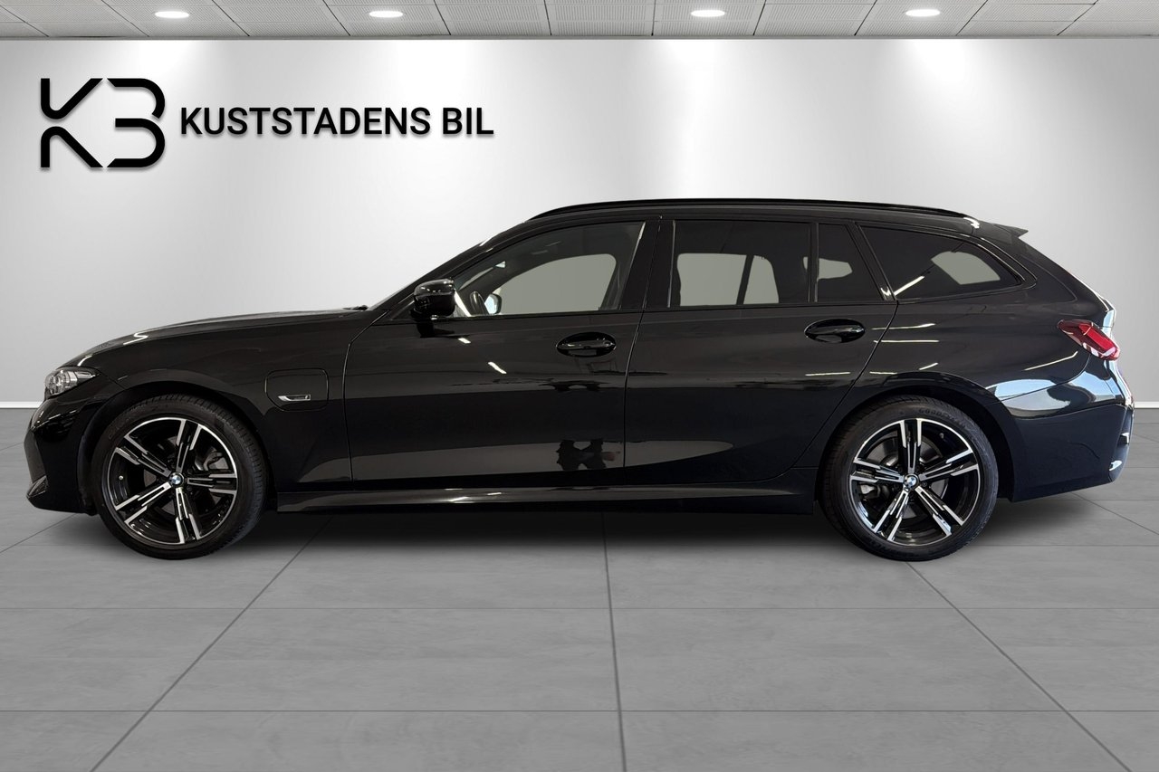 BMW 330 2023, bild 6/10