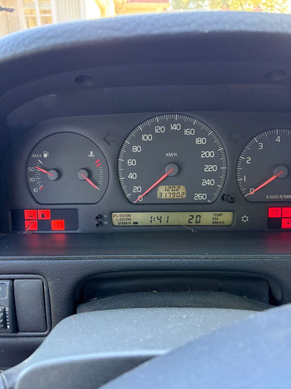 Volvo V70 2.4 Manuell 2000, bild 7/10