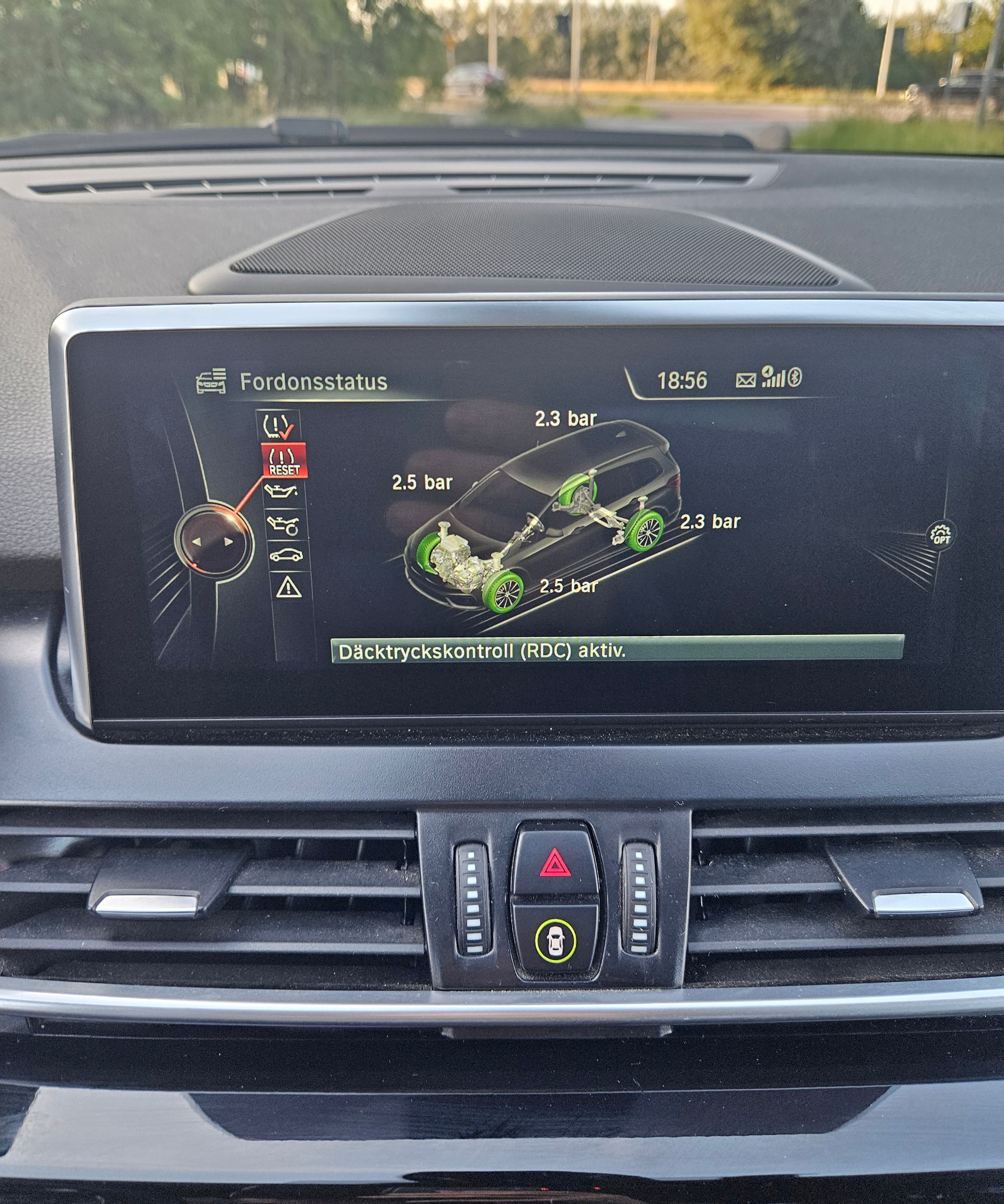 BMW 220 2017, bild 4/10