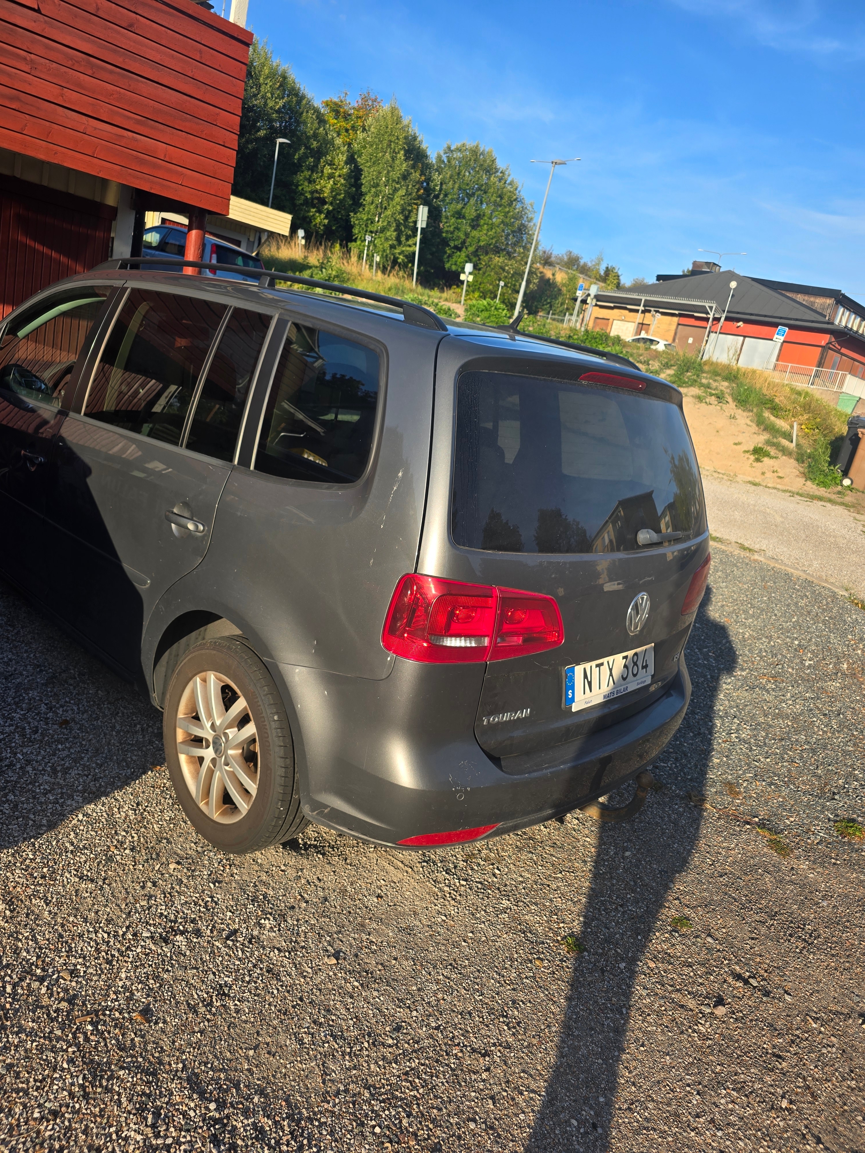 Volkswagen Touran 2015, bild 4/9