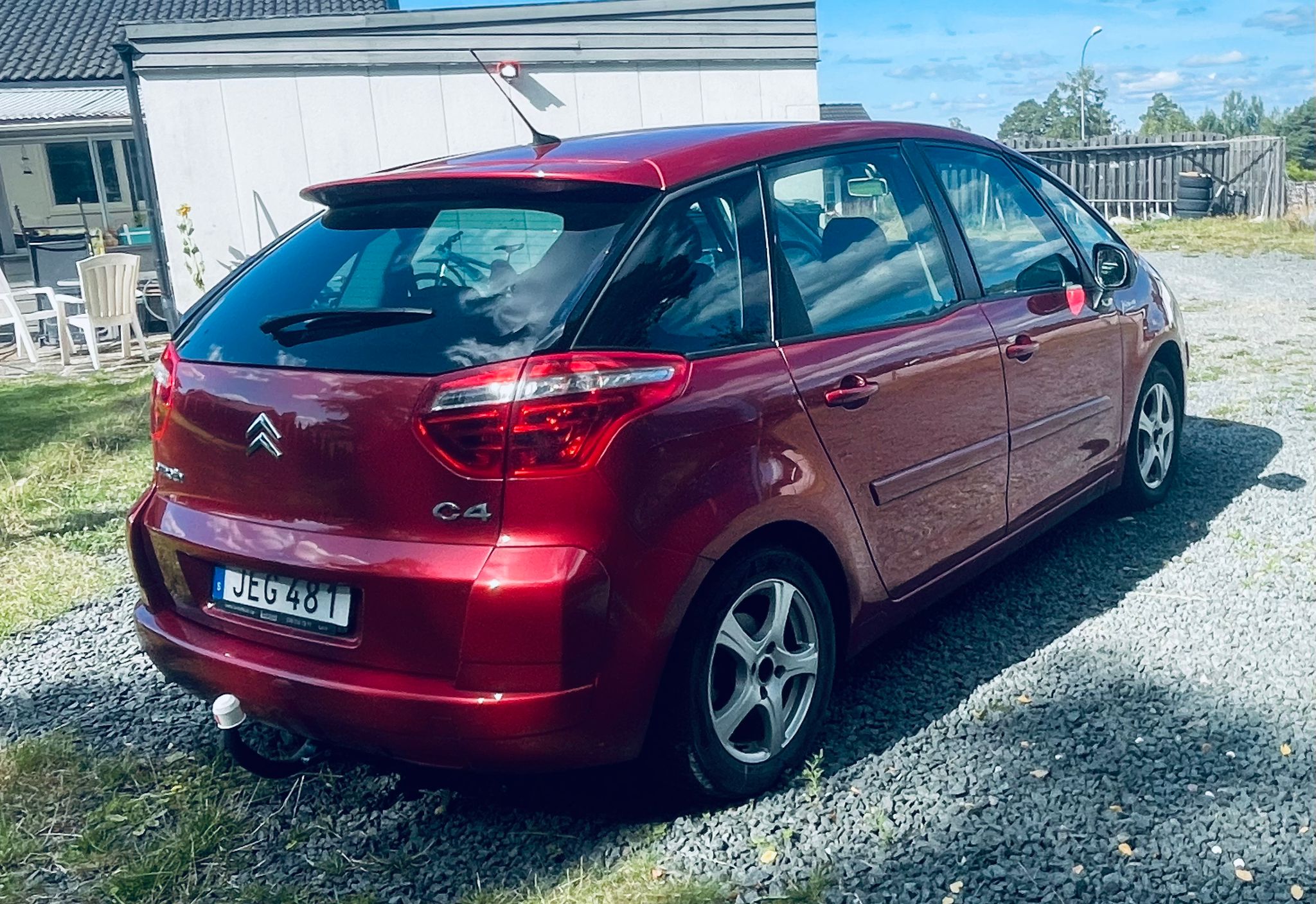 Citroen C4 Picasso 2.0 HDiF Manuell 2009, bild 2/9