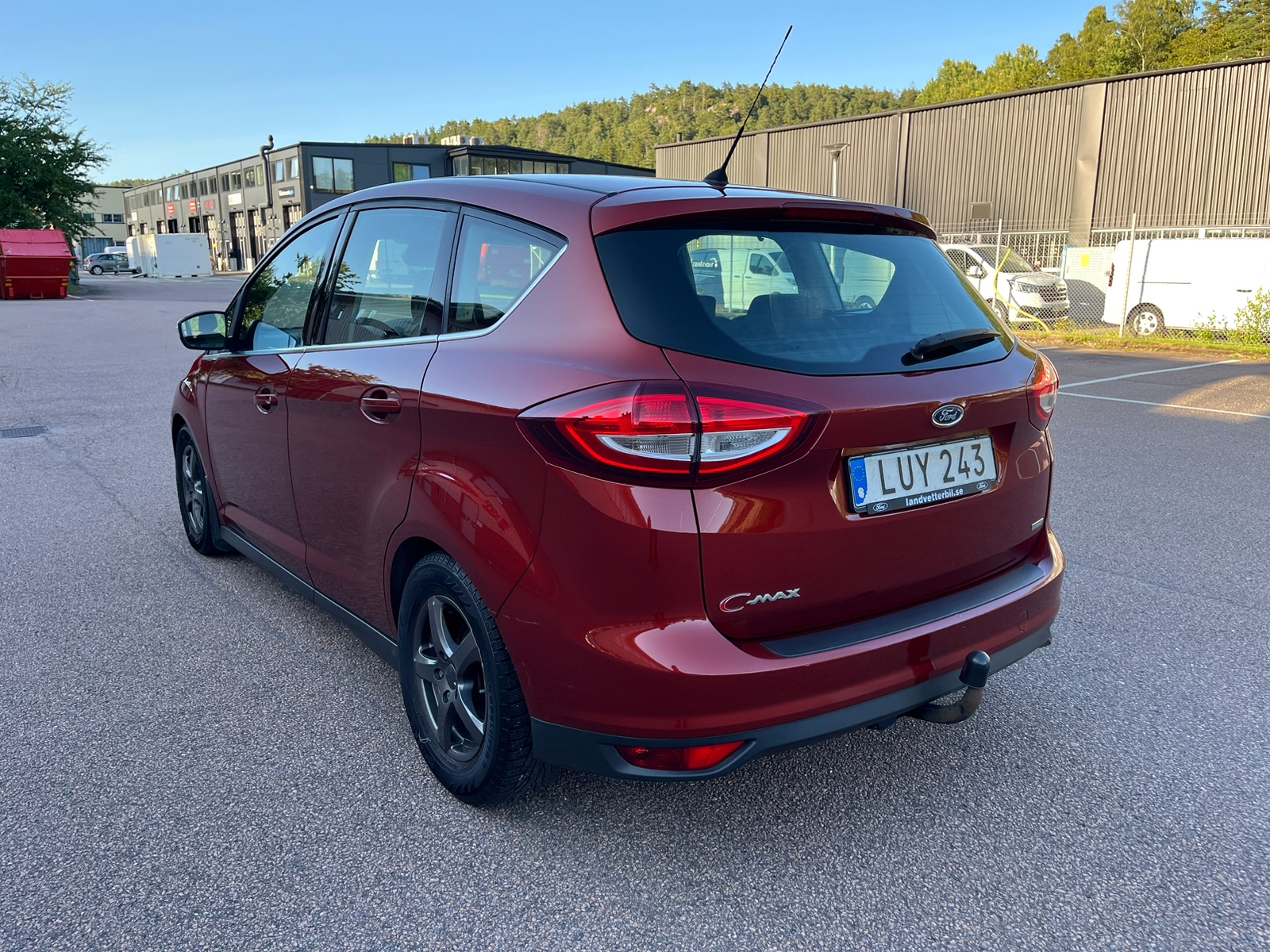 Ford C-Max 1.0 EcoBoost 2015, photo 4/9