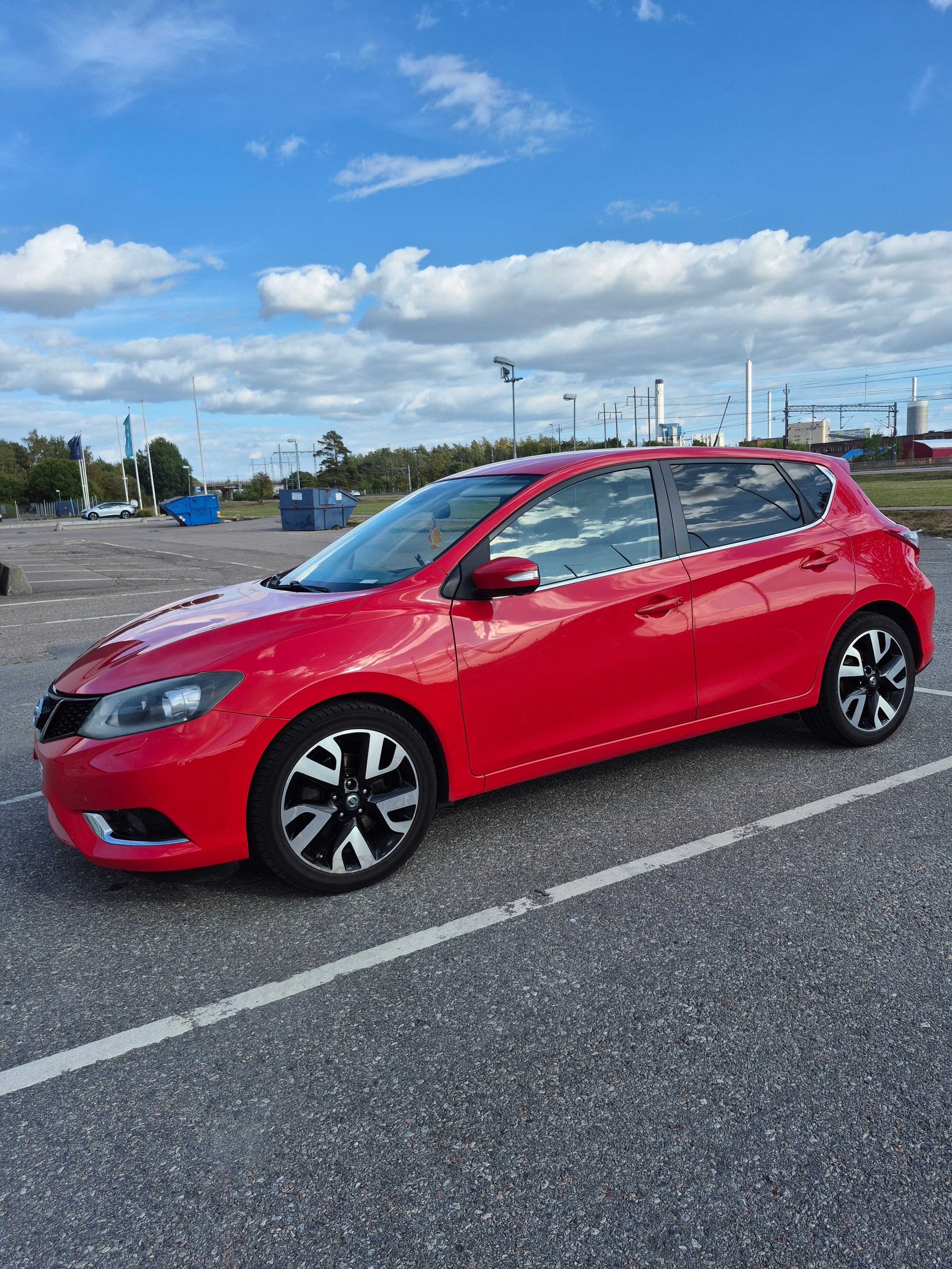 Nissan Pulsar 1.6 DIG-T Manuell 190 hk 2016, bild 6/6