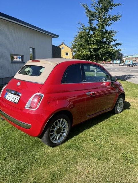 Fiat 500C 1.2 8V Manuell 2010, bild 2/6