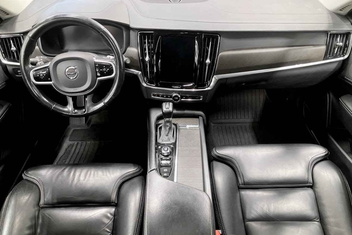 Volvo V90 Cross Country D5 AWD Pro 2018, bild 4/9