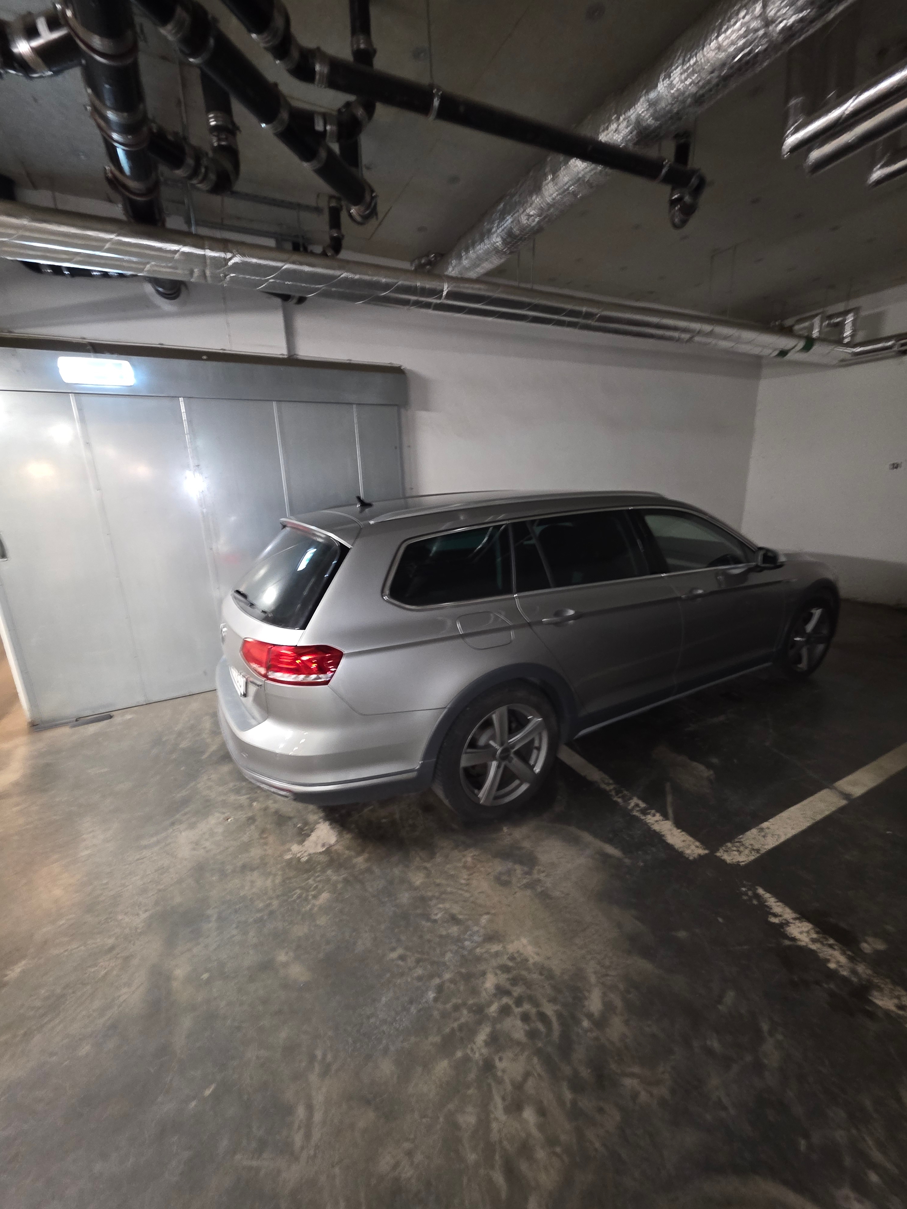 Volkswagen Passat 2016, kuva 5/10