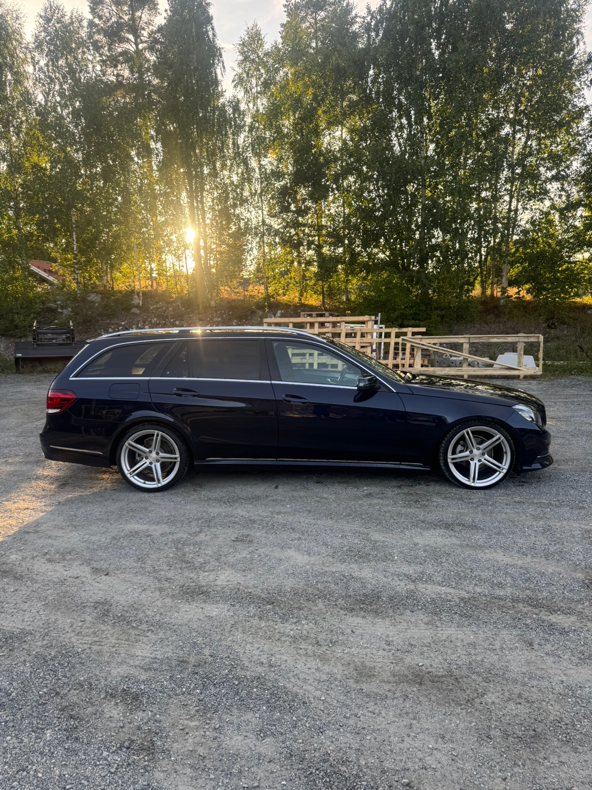 Mercedes-Benz E 220 T BlueTEC 9G-Tronic 2016, photo 2/7