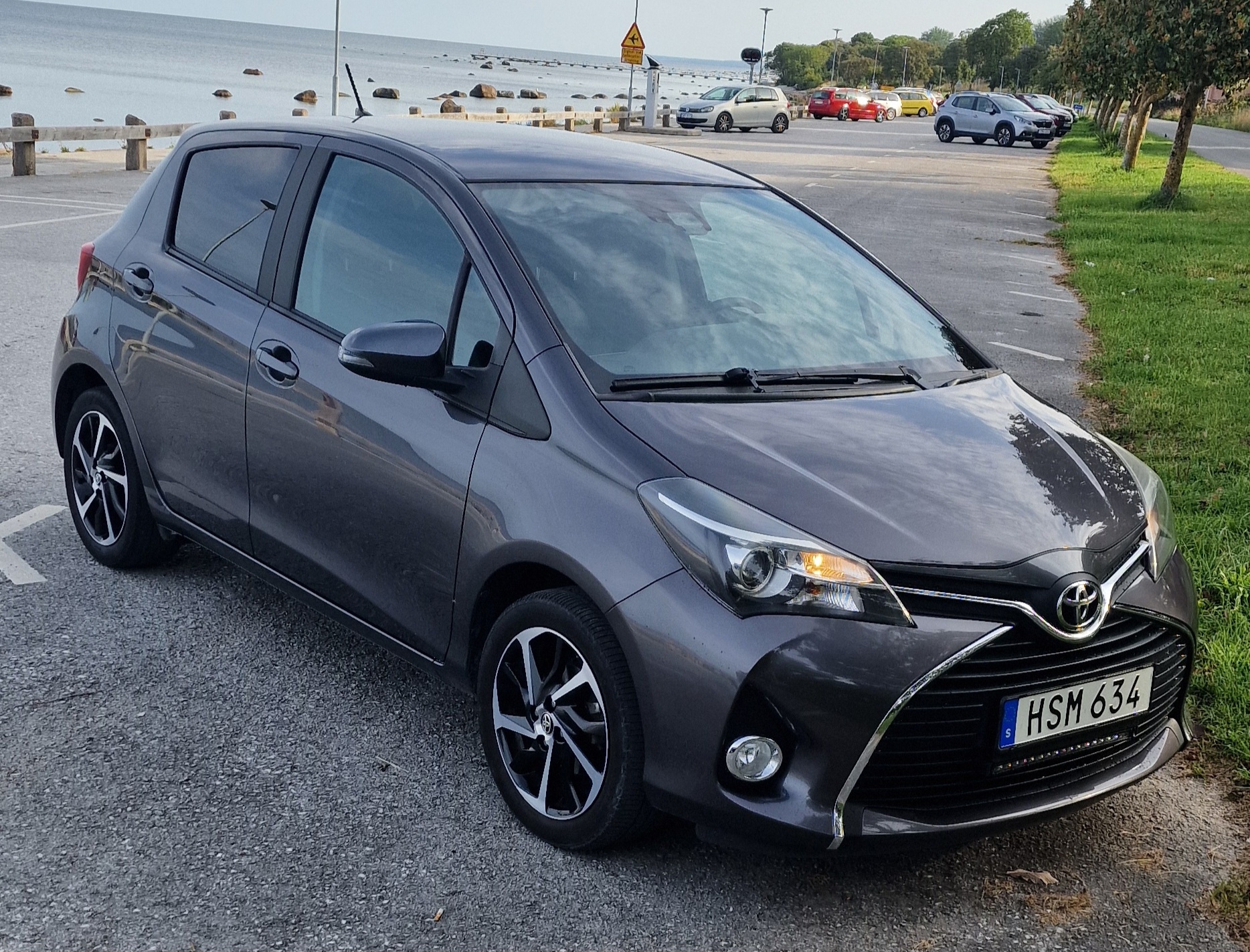 Toyota Yaris 2016, bild 4/10