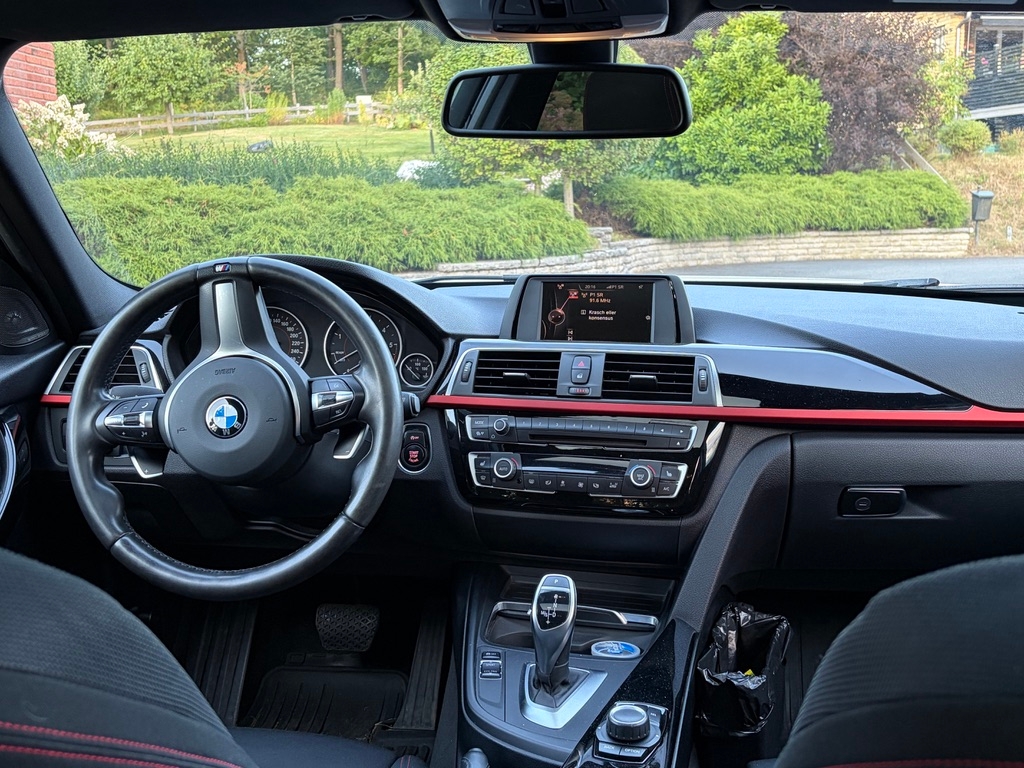 BMW 320 d Sedan Steptronic 2016, photo 4/5