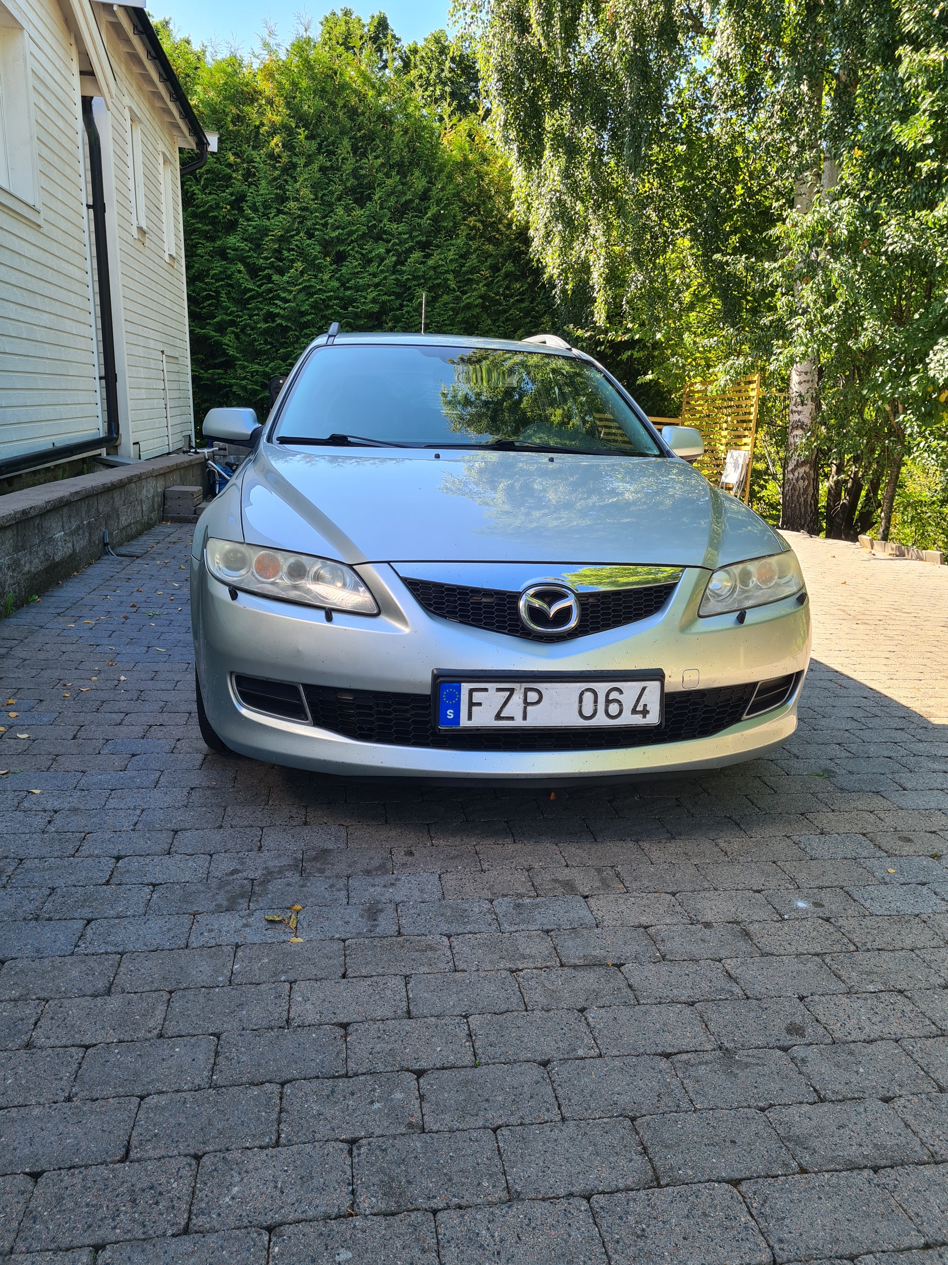 Mazda 6 Wagon 2.0 MZR Manuell 2007, bild 2/10