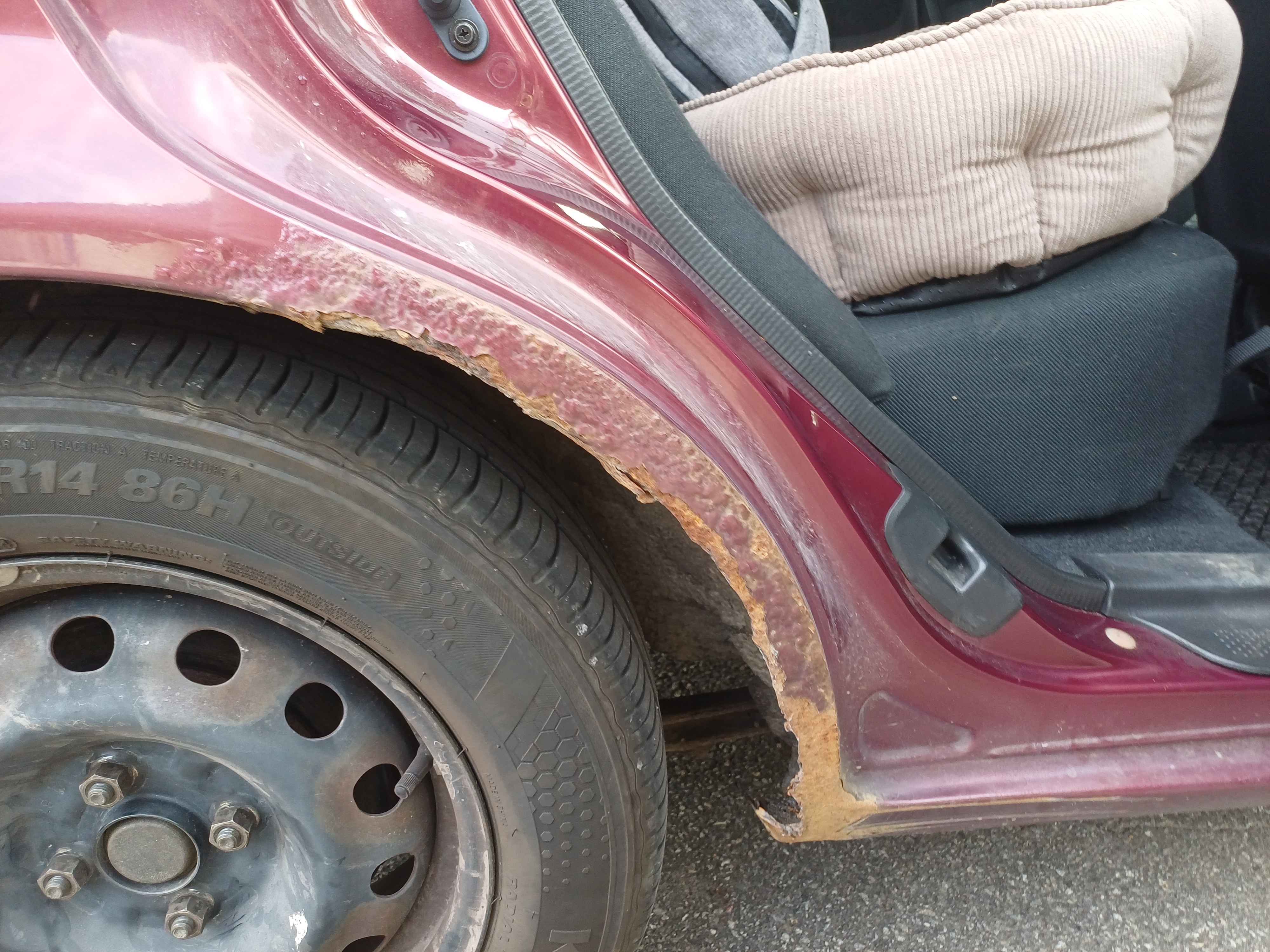 Mazda 323F 1.9 Manuell 1999, bild 6/9