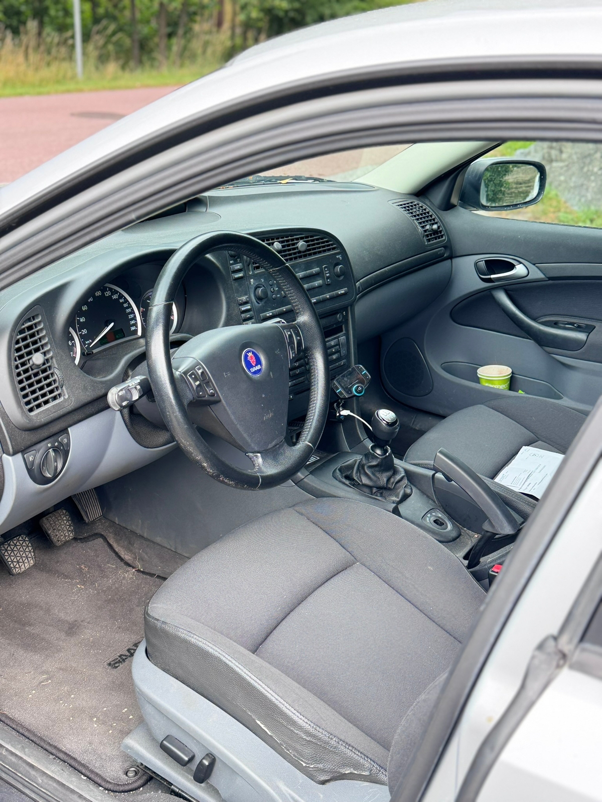Saab 9-3 SportSedan 2.0 T Manuell 2005, bild 7/8