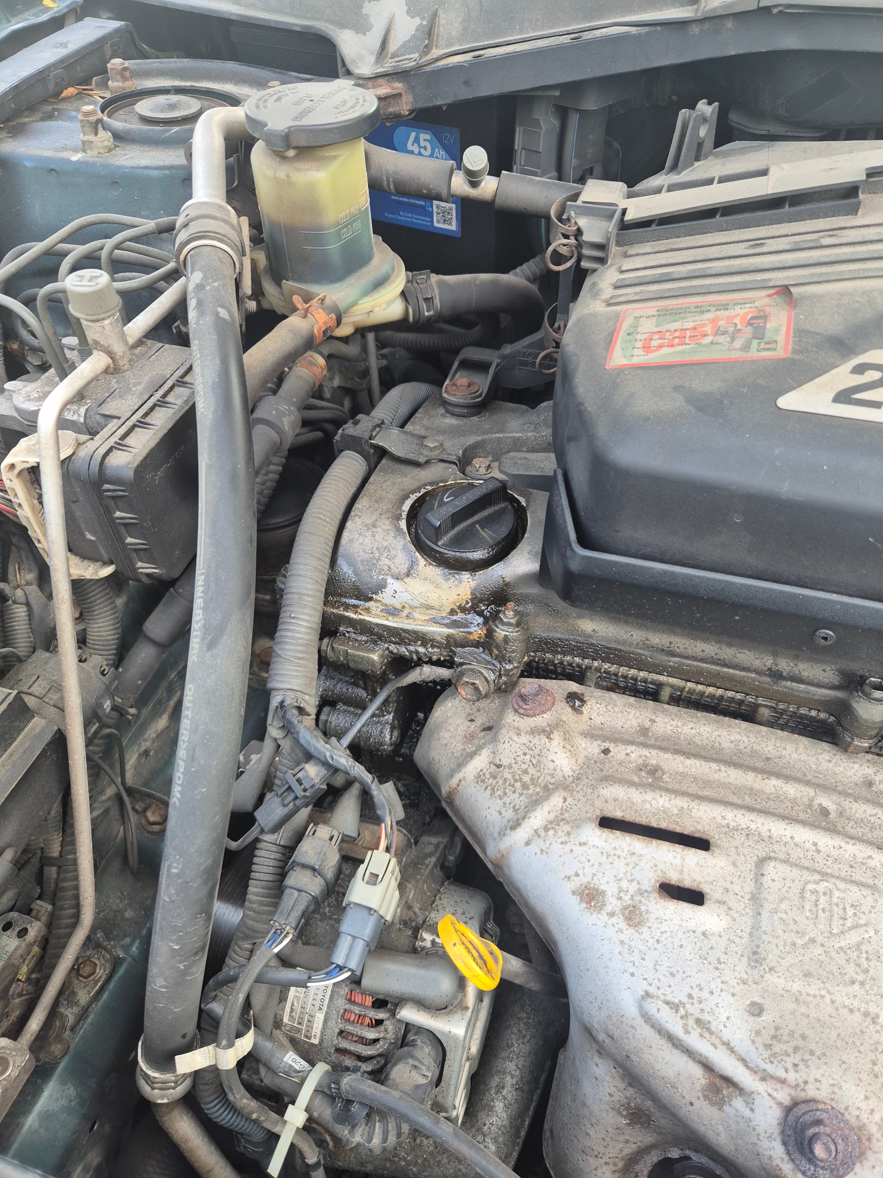 Toyota RAV4 2002, kuva 2/6