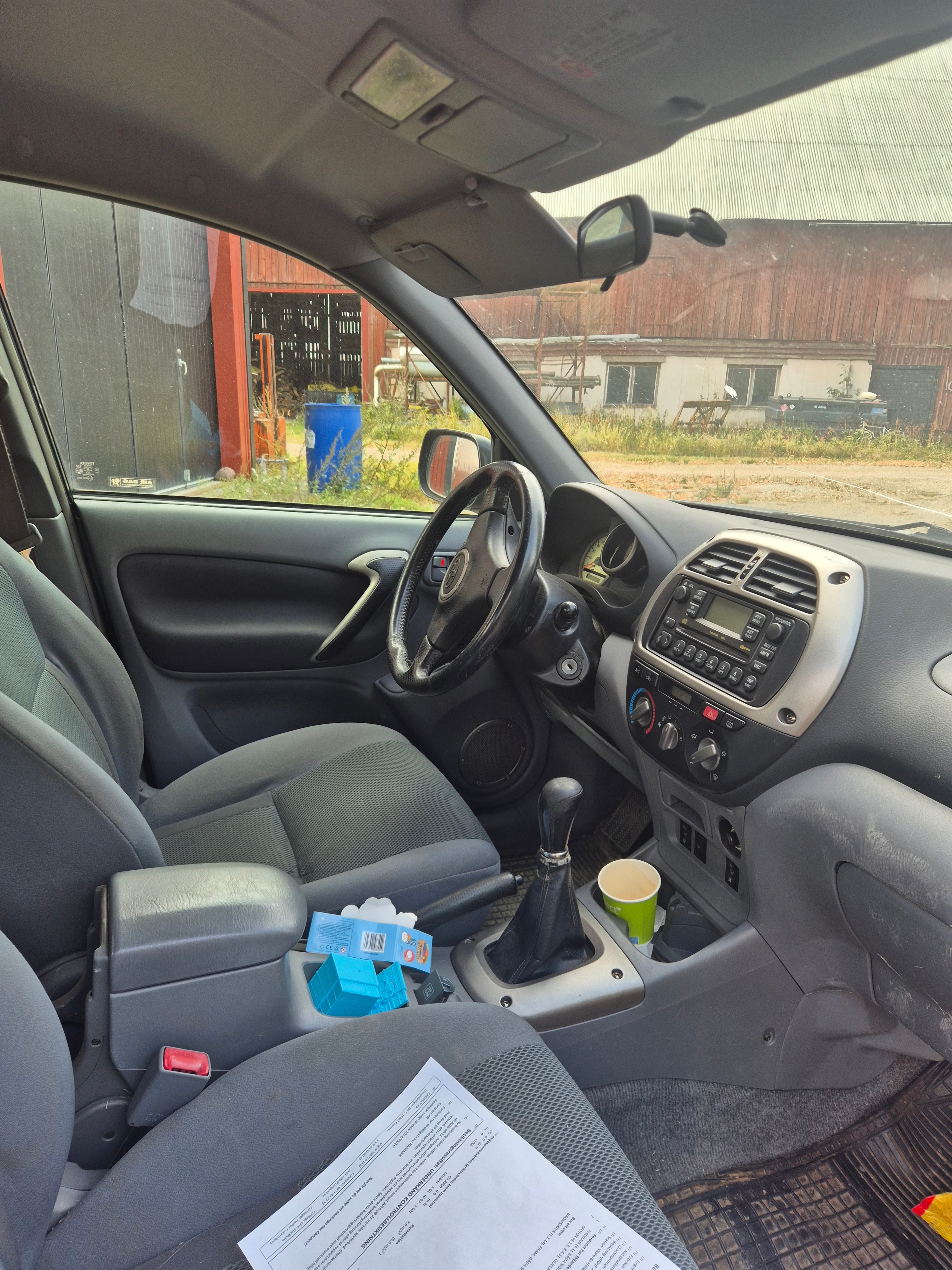 Toyota RAV4 2002, kuva 6/6