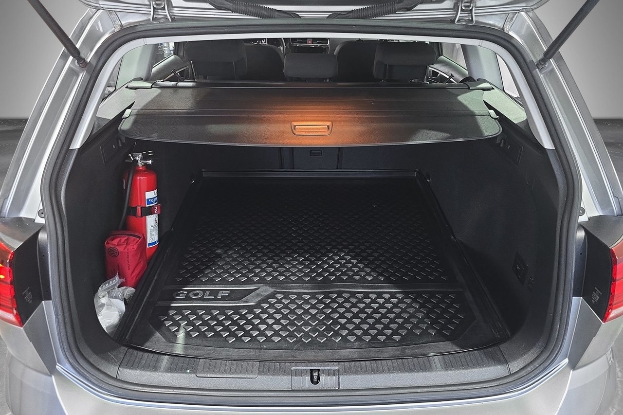 Volkswagen Golf 1.6 TDI DPF 2018, bild 6/10