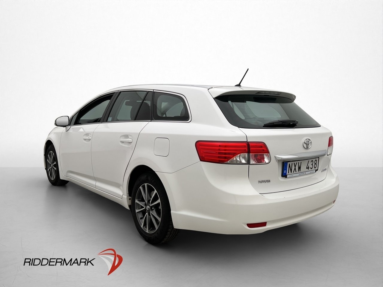Toyota Avensis 2013, bild 5/29