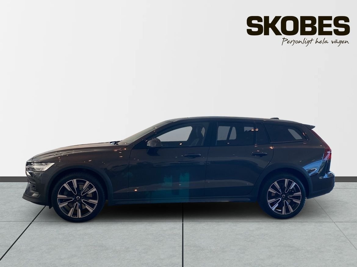 Volvo V60 Cross Country 2023, bild 5/10